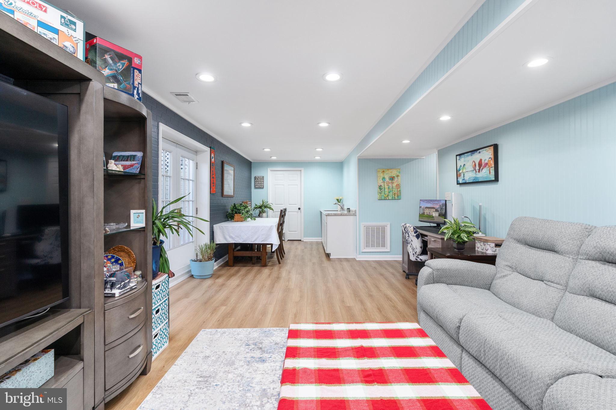 PELHAM'S CROSSING - Residential