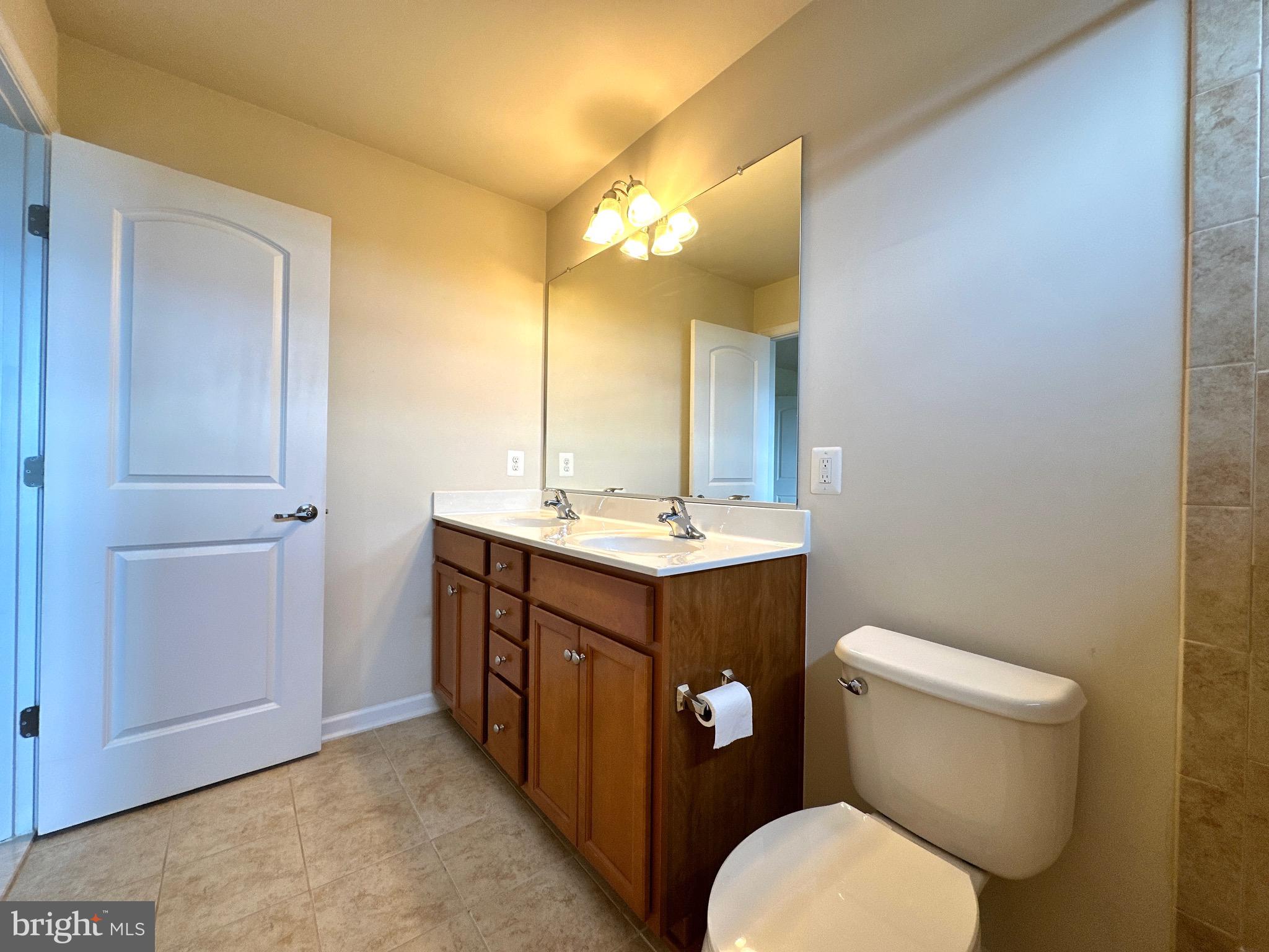 EAST GATE ONE - Residential Lease