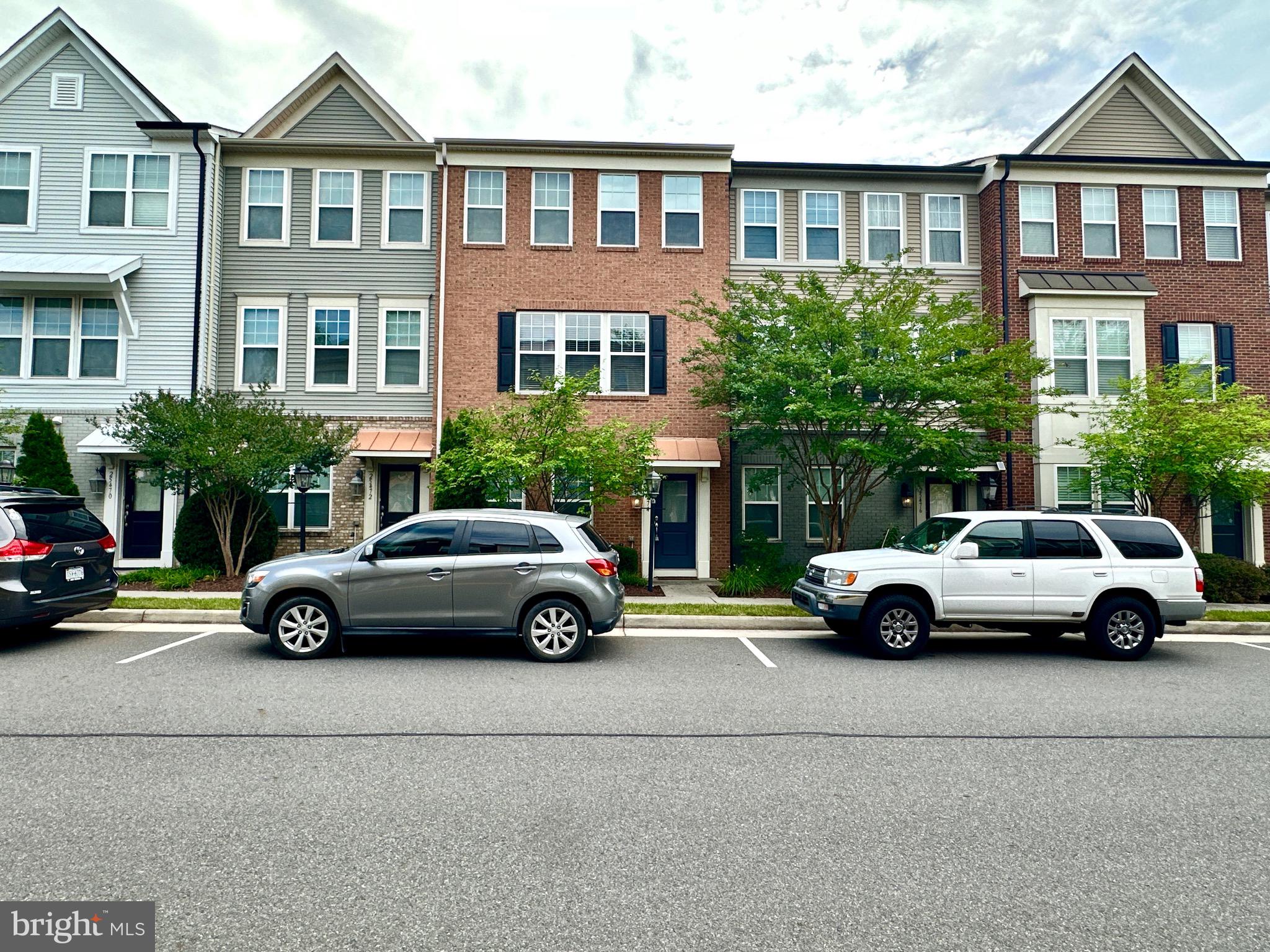 EAST GATE ONE - Residential Lease