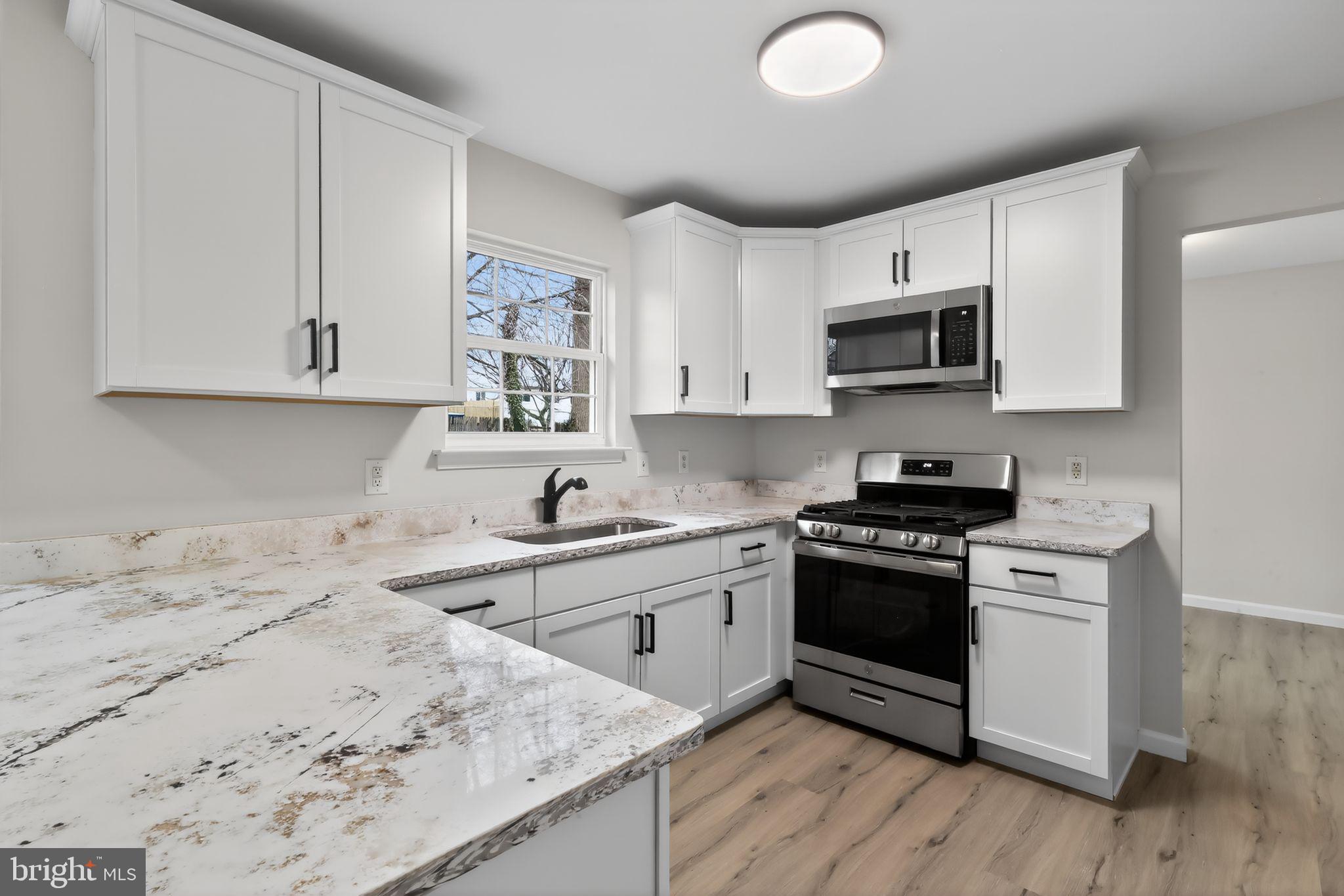 BOOTHHURST - Residential