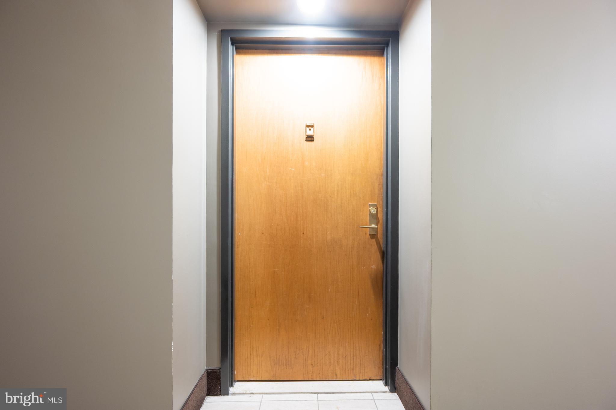 1808 OLD MEADOW ROAD 1115