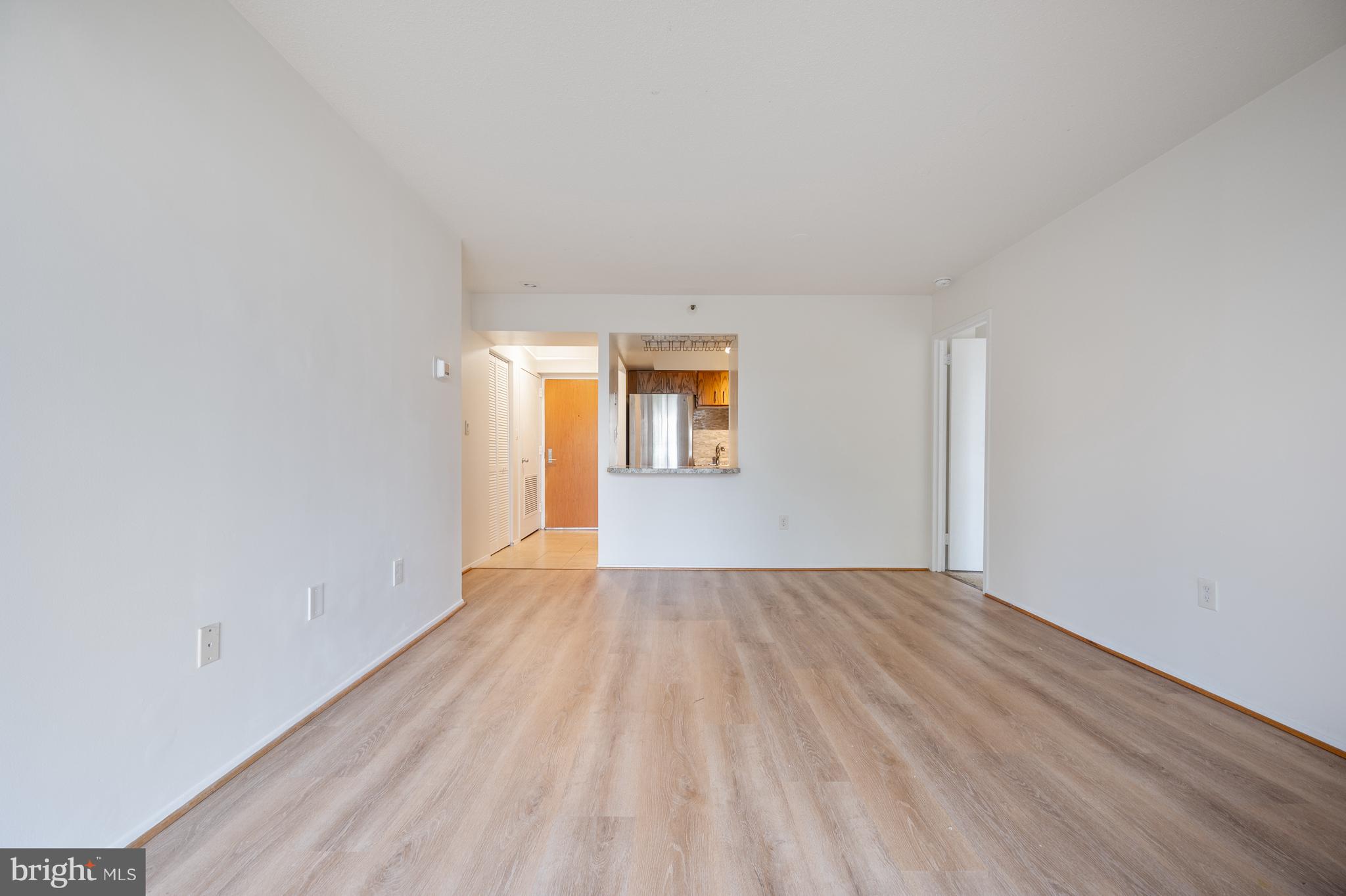 ENCORE OF MCLEAN - Residential