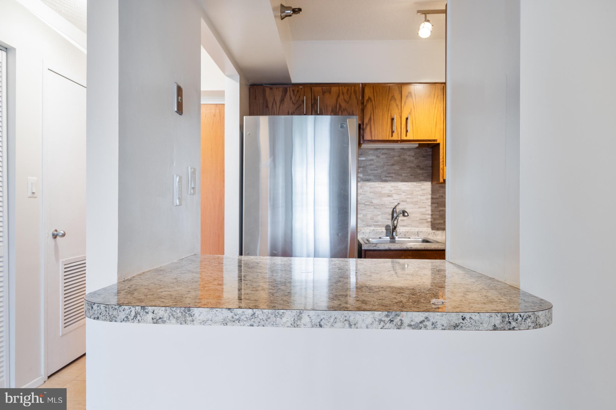 ENCORE OF MCLEAN - Residential