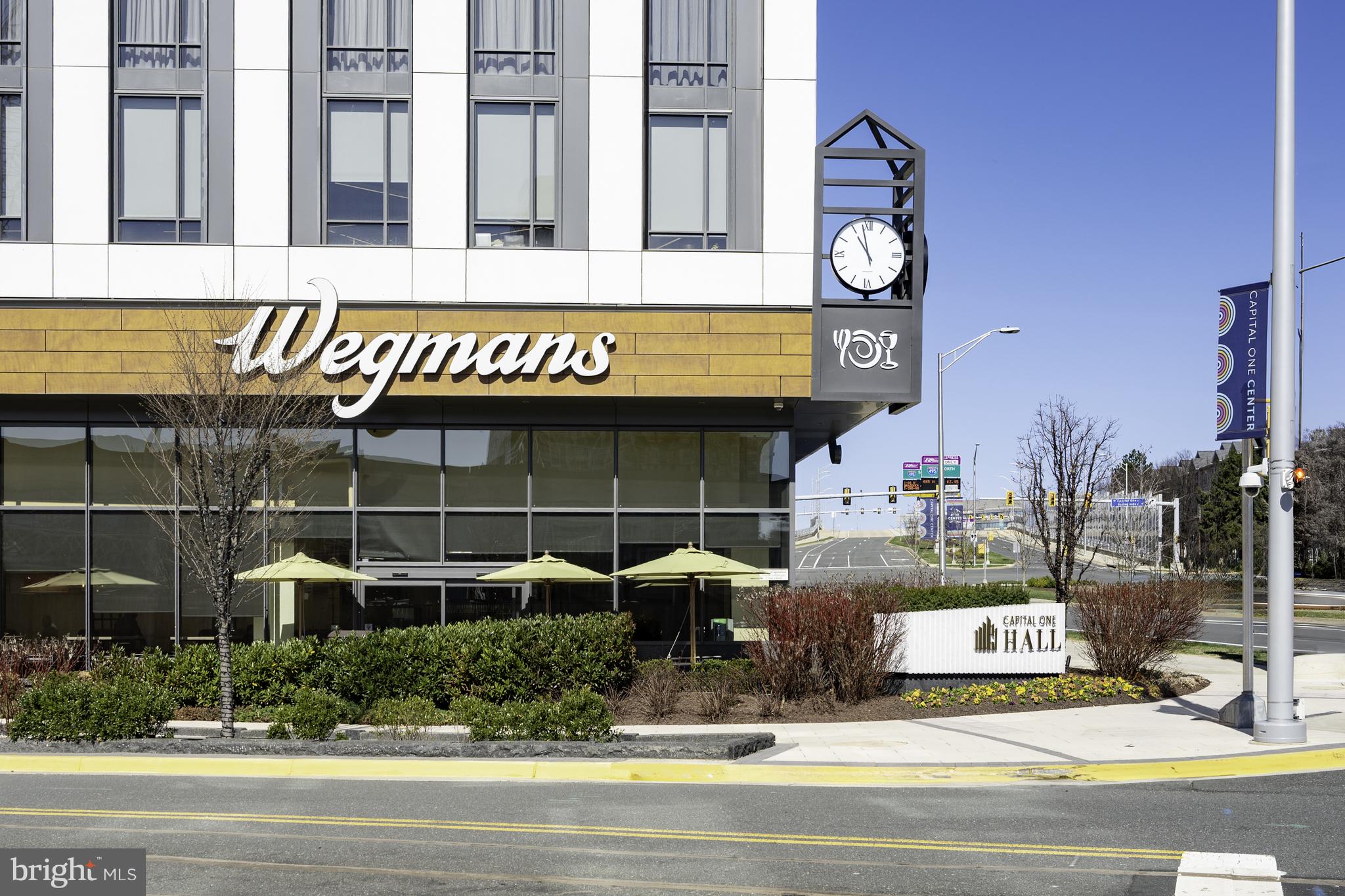 ENCORE OF MCLEAN - Residential