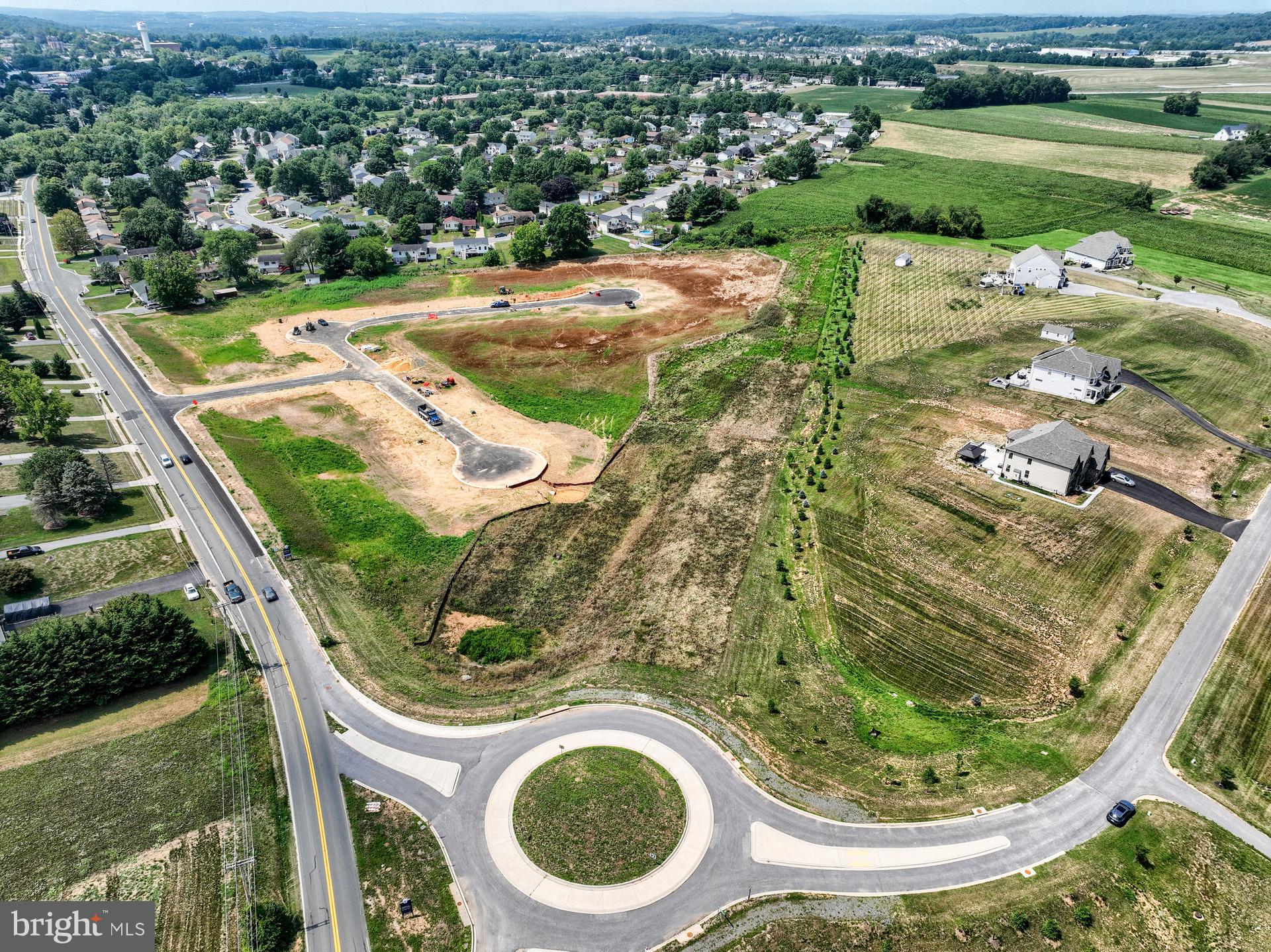 LEGACY FARMS - Residential