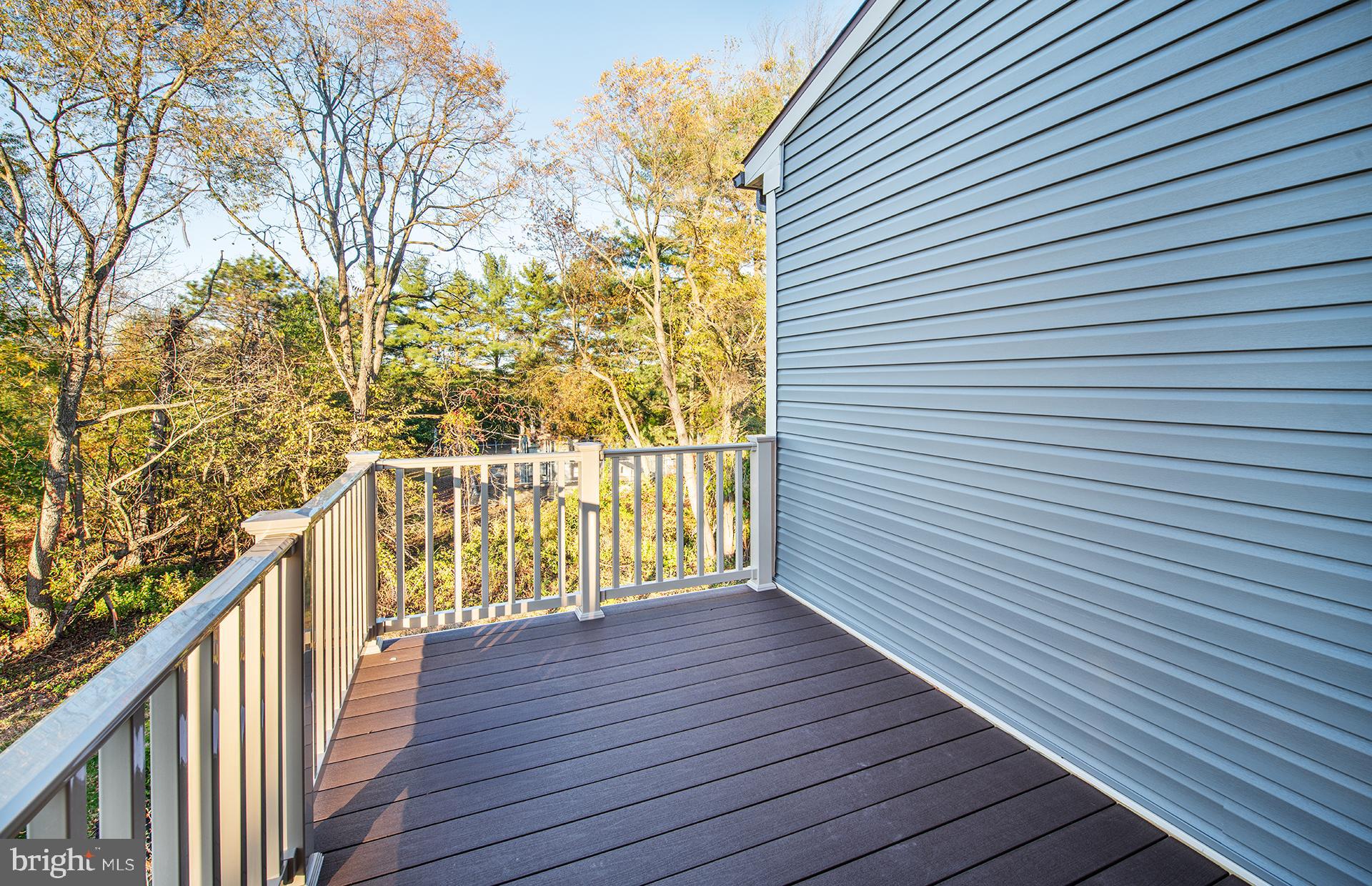 LEWIS POINTE - Residential