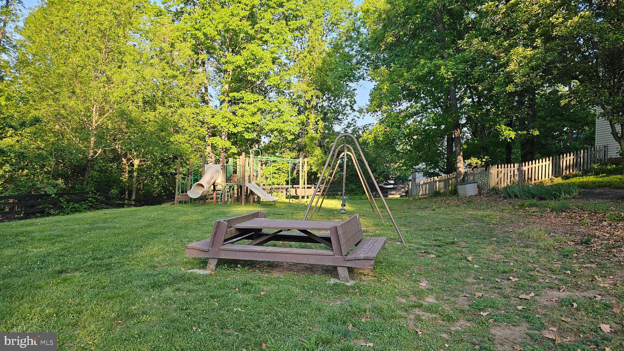 PIONEER HEIGHTS - Residential