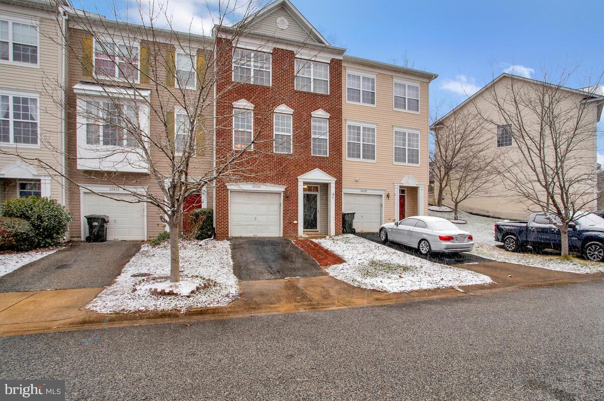 DAHLIA PARK OF WILDEWOOD - Residential