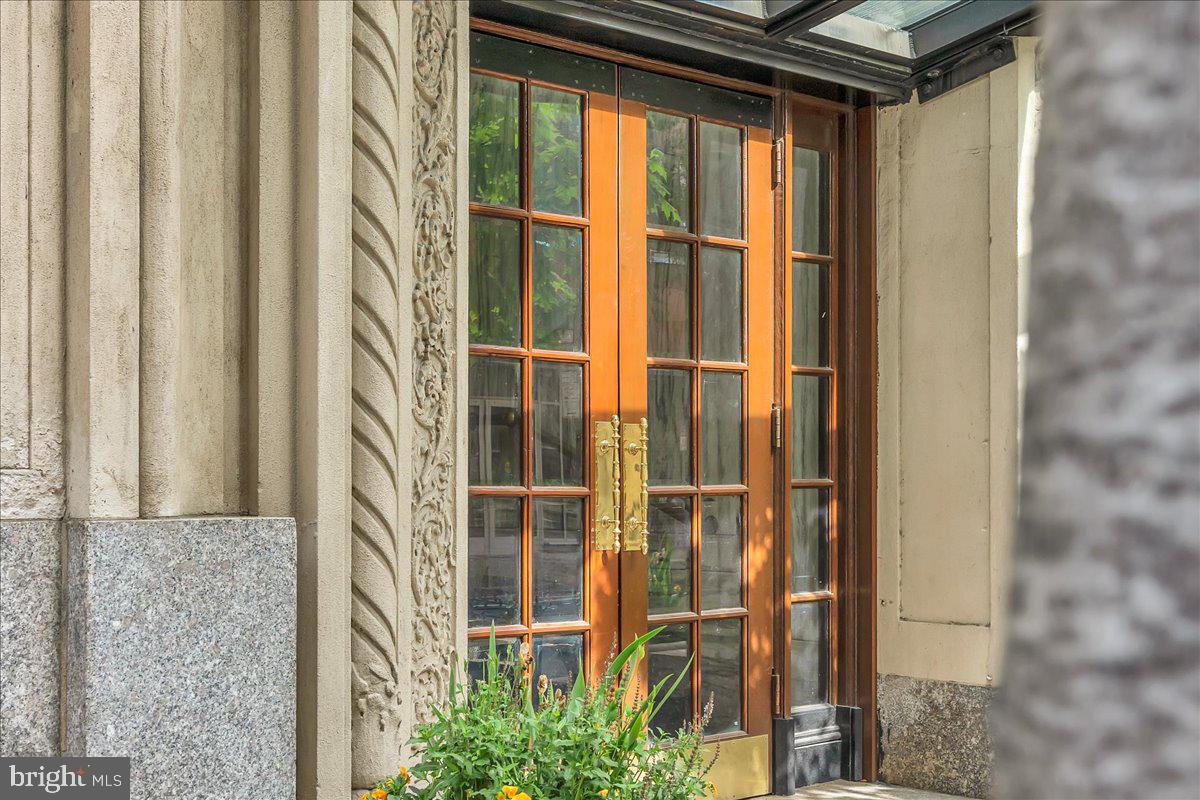 250 S 13TH STREET 1D