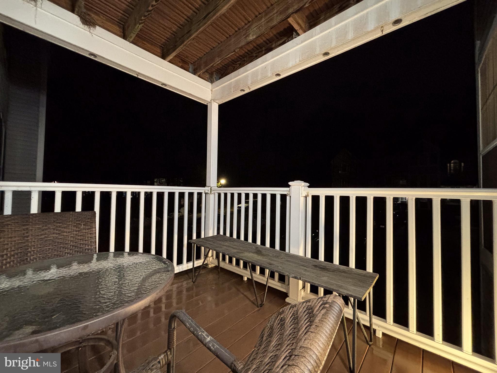 WOODBRIDGE CENTER - Residential