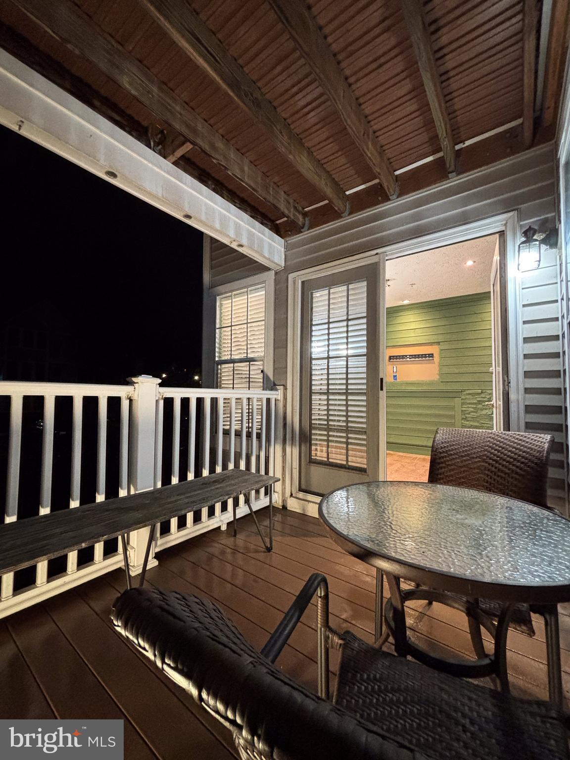 WOODBRIDGE CENTER - Residential