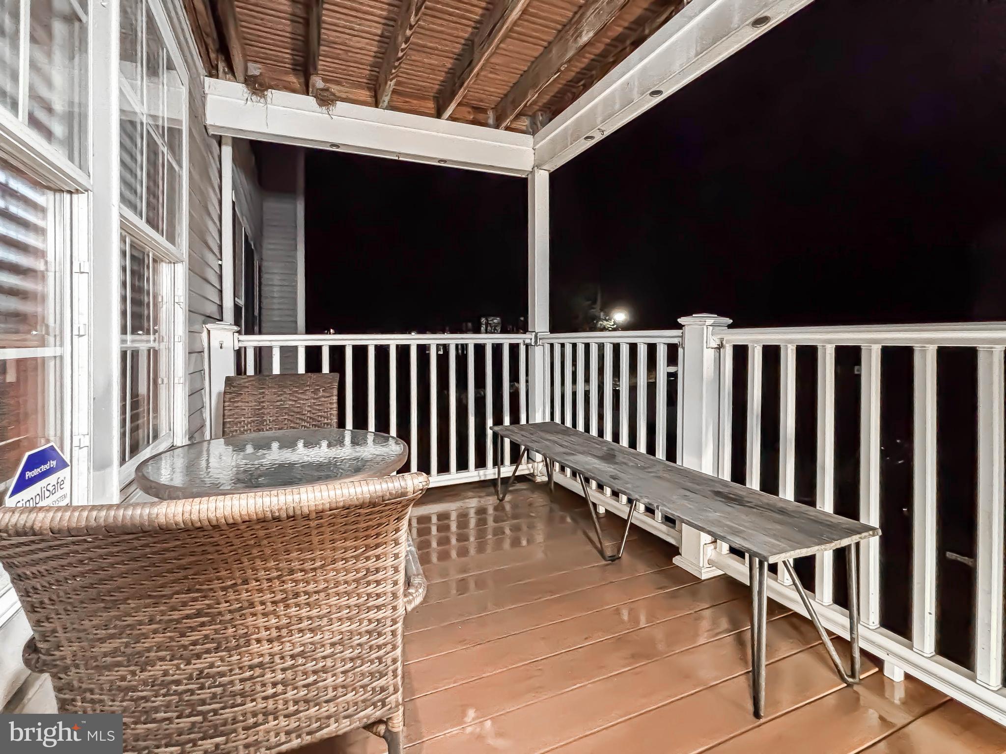 WOODBRIDGE CENTER - Residential