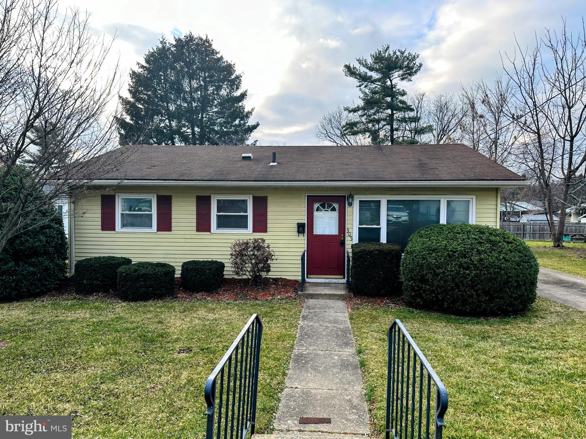 NONE AVAILABLE - Residential Lease