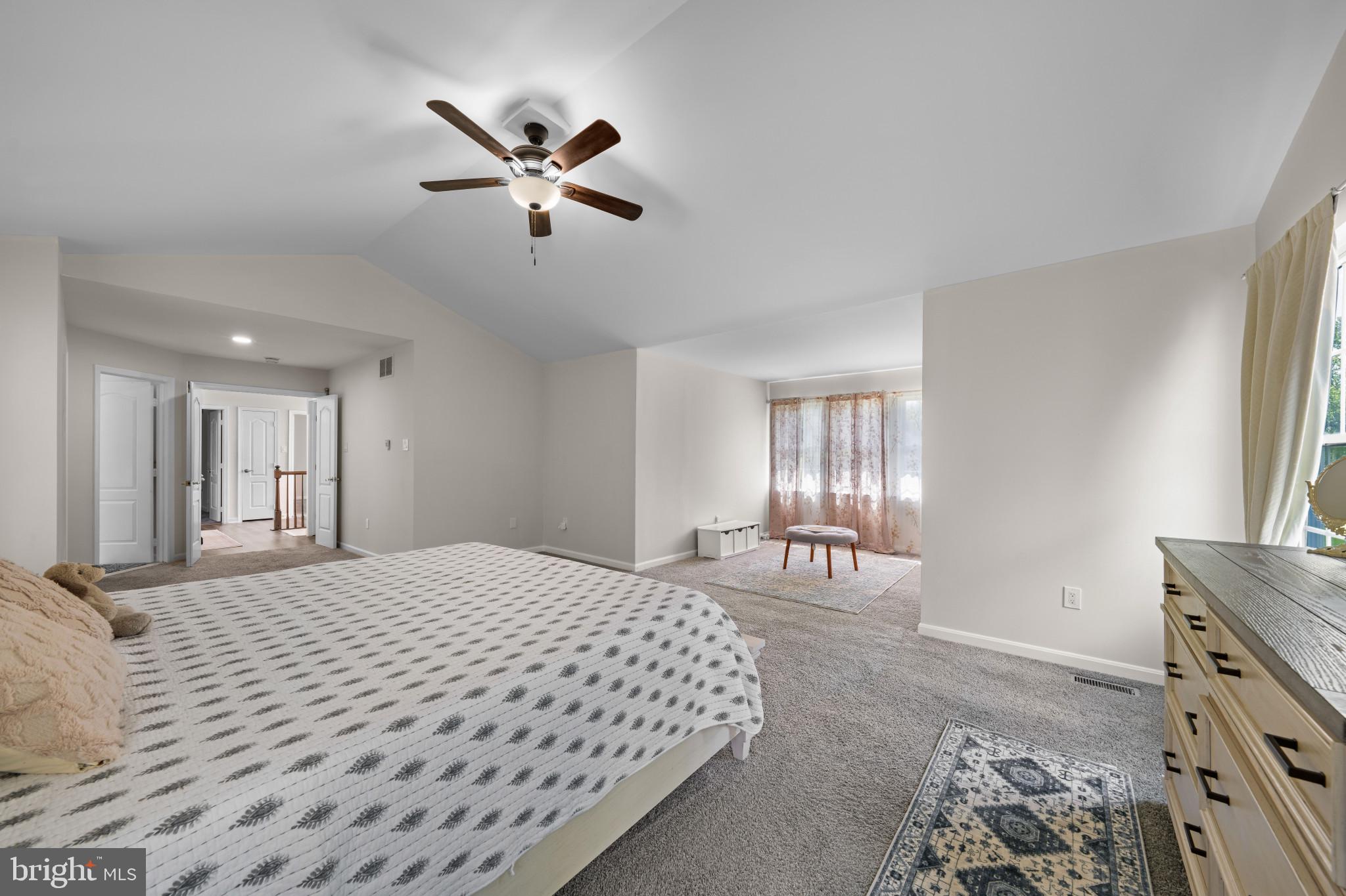 SAMHILL ESTATES - Residential