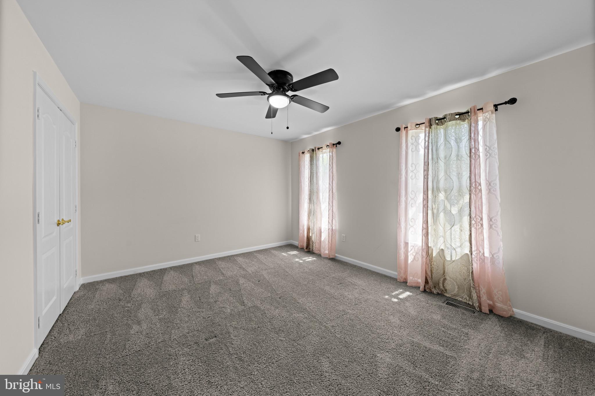 SAMHILL ESTATES - Residential