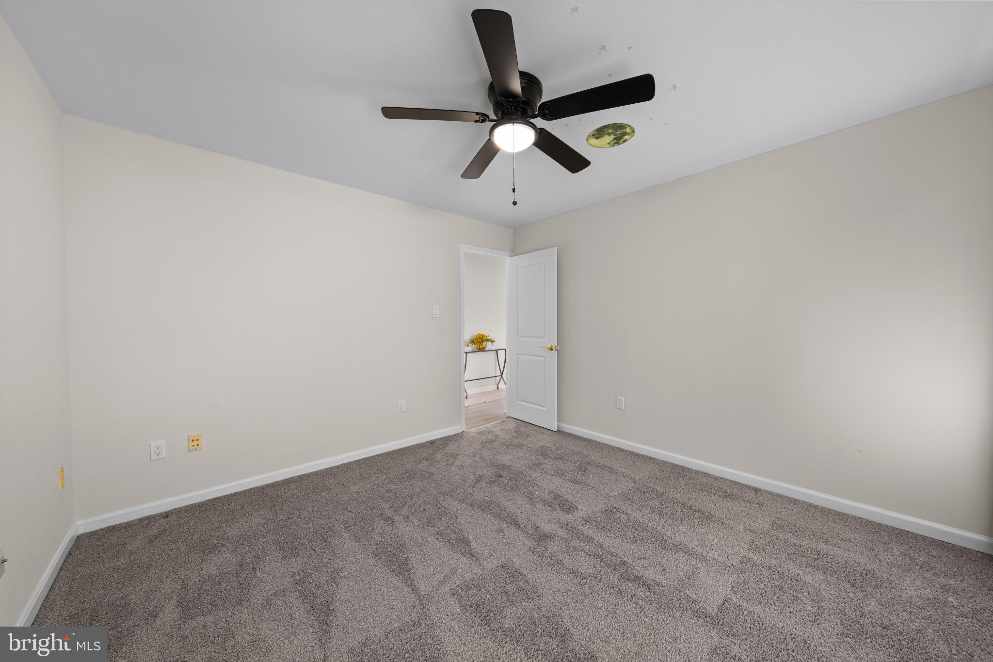 SAMHILL ESTATES - Residential