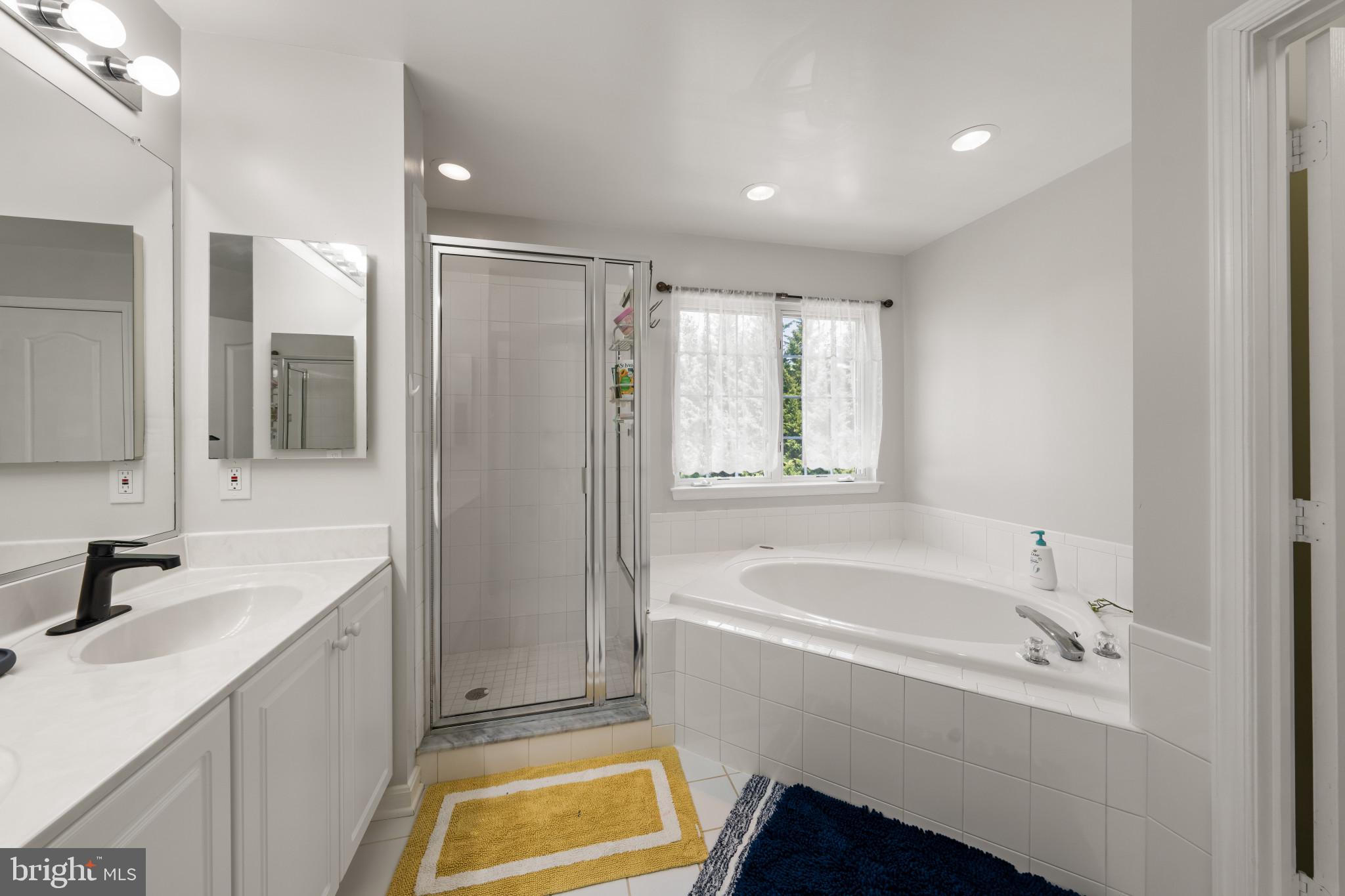 SAMHILL ESTATES - Residential