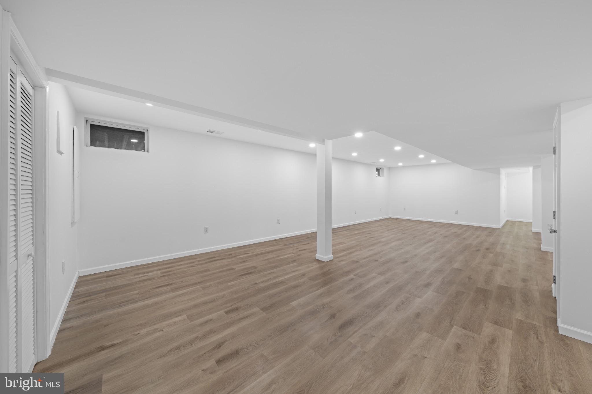 SAMHILL ESTATES - Residential