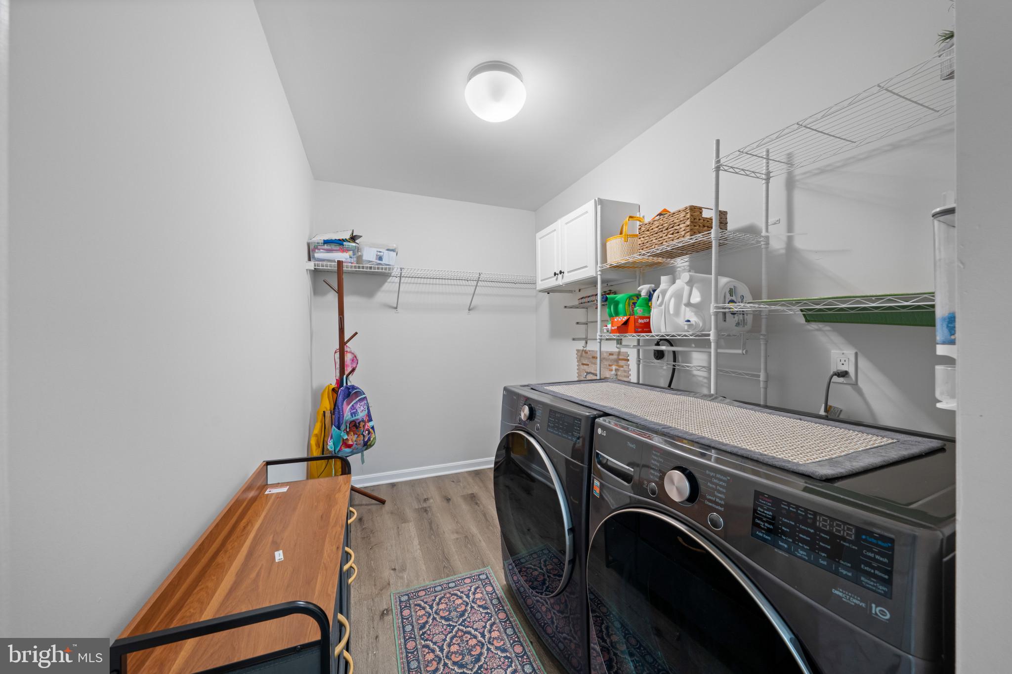 SAMHILL ESTATES - Residential