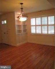 ROSEMONT PARK - Residential Lease