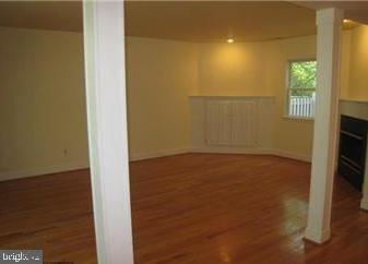 ROSEMONT PARK - Residential Lease