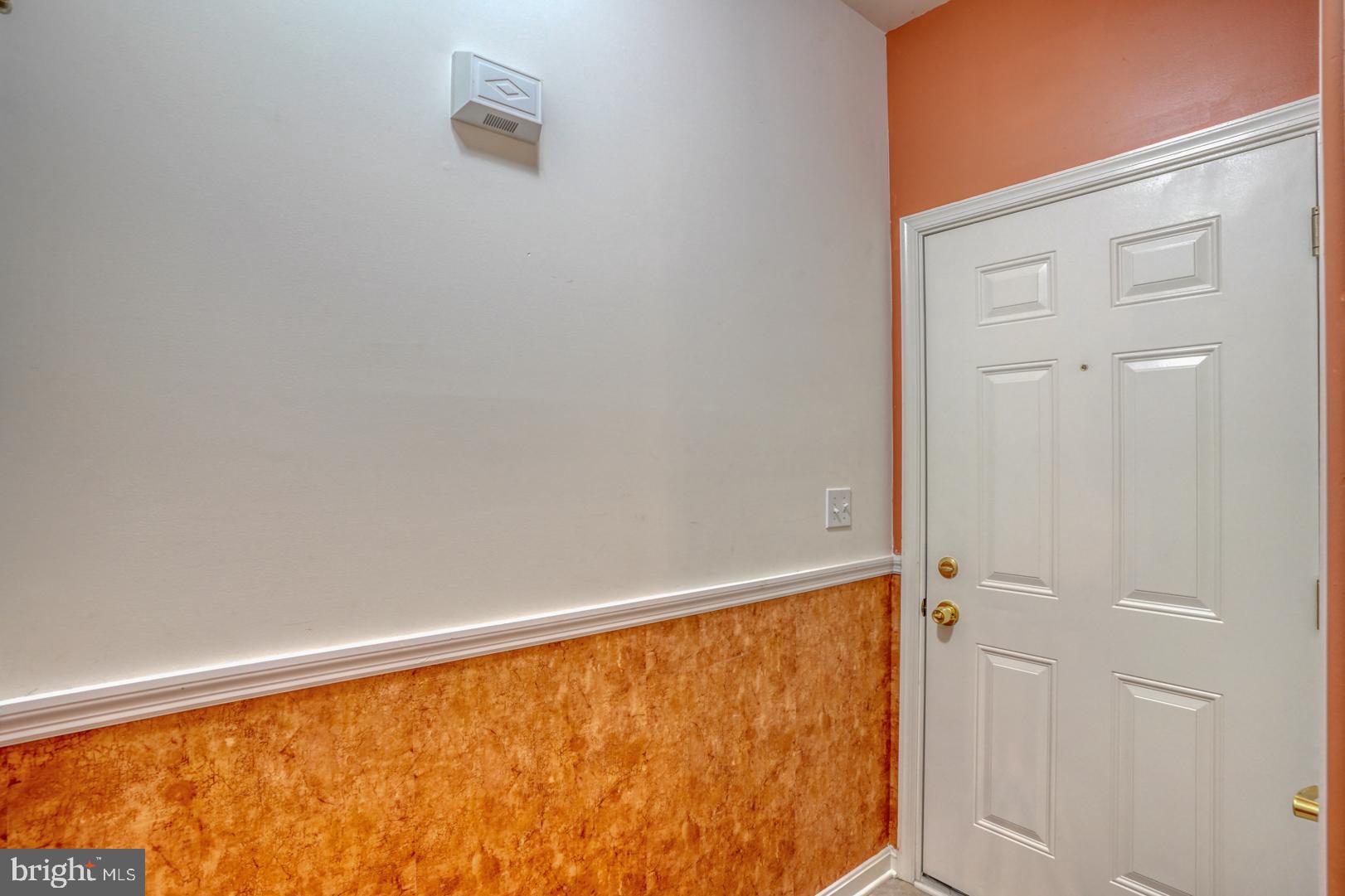 4001D N SAGAMORE DR 4001D