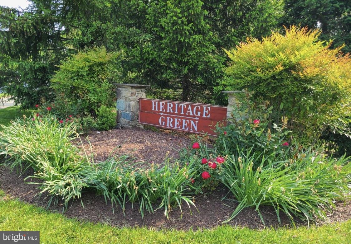 HERITAGE GREEN - Residential