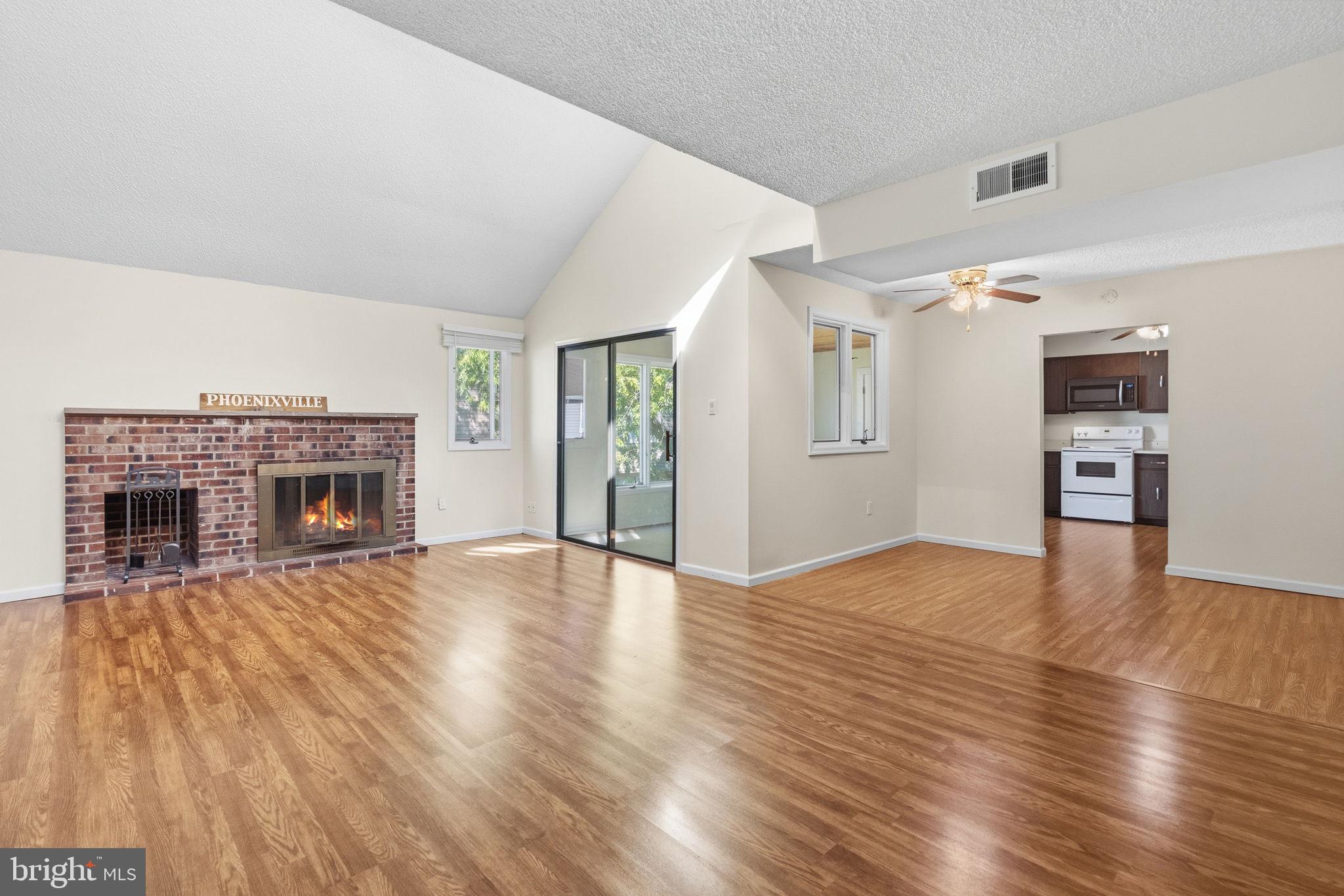 142 HARVEST LANE 214