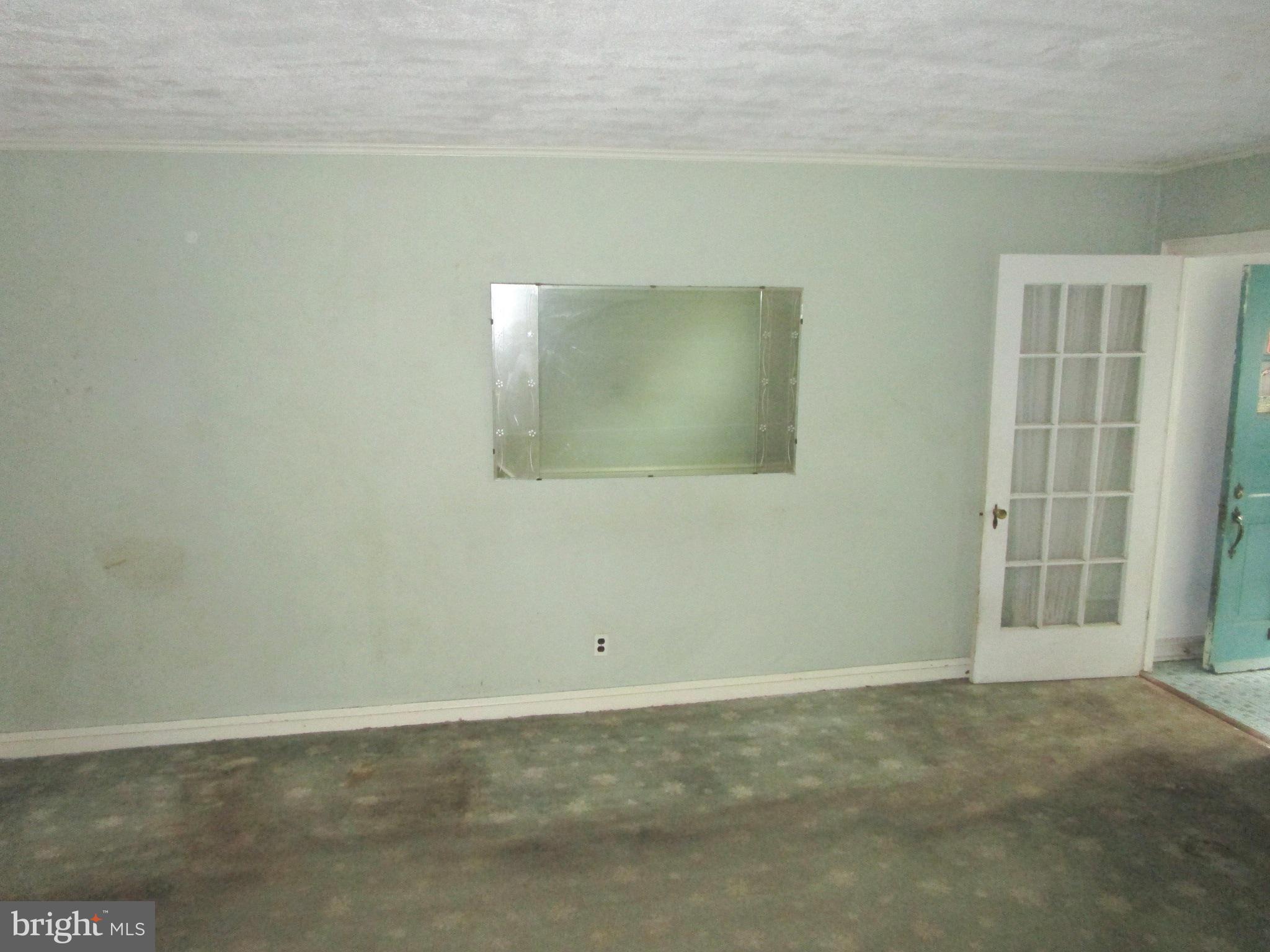 OXFORD CIRCLE - Residential