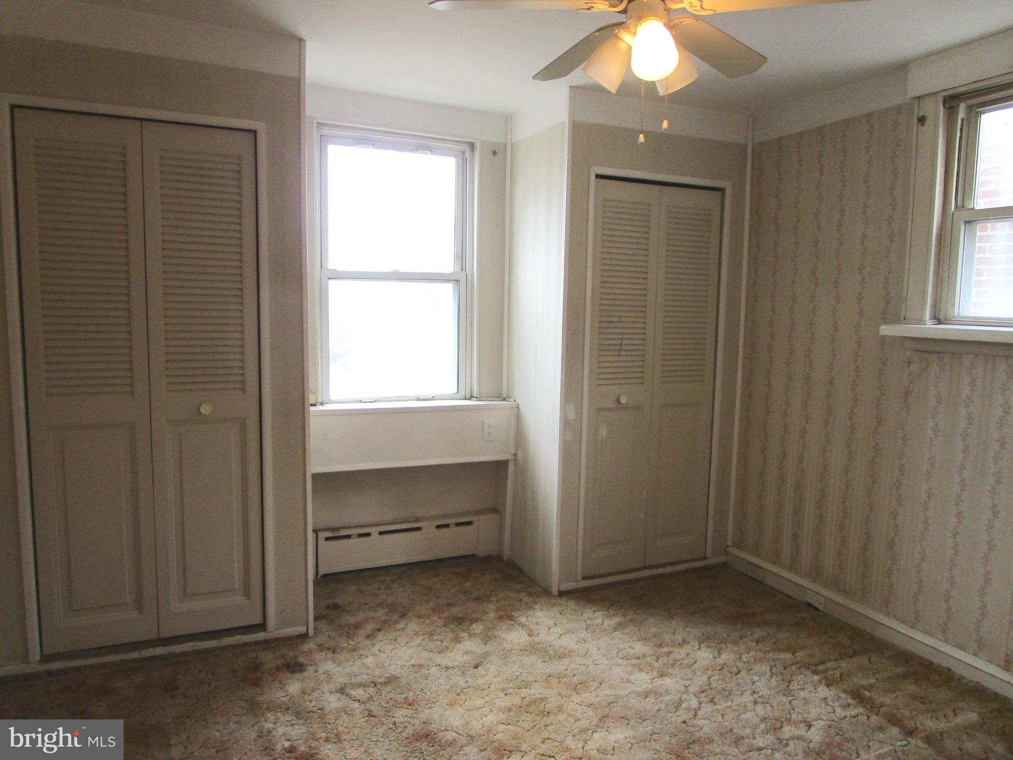 OXFORD CIRCLE - Residential