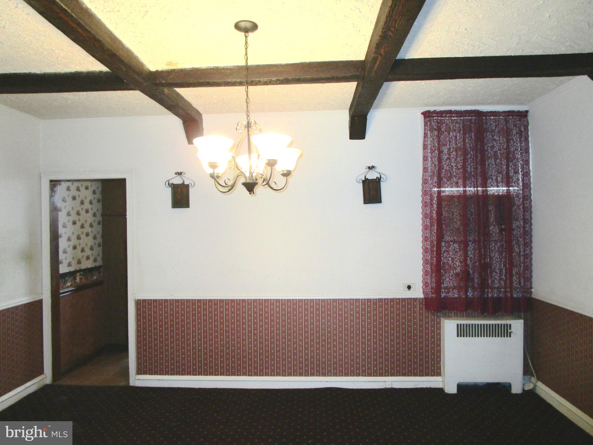 OXFORD CIRCLE - Residential