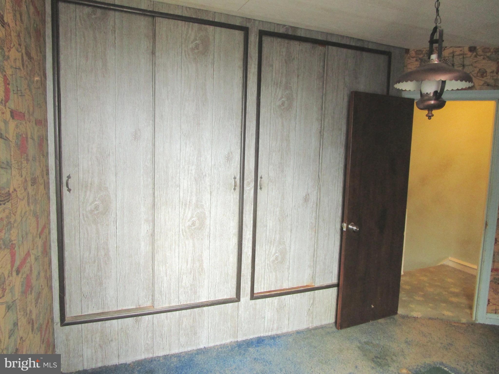 OXFORD CIRCLE - Residential