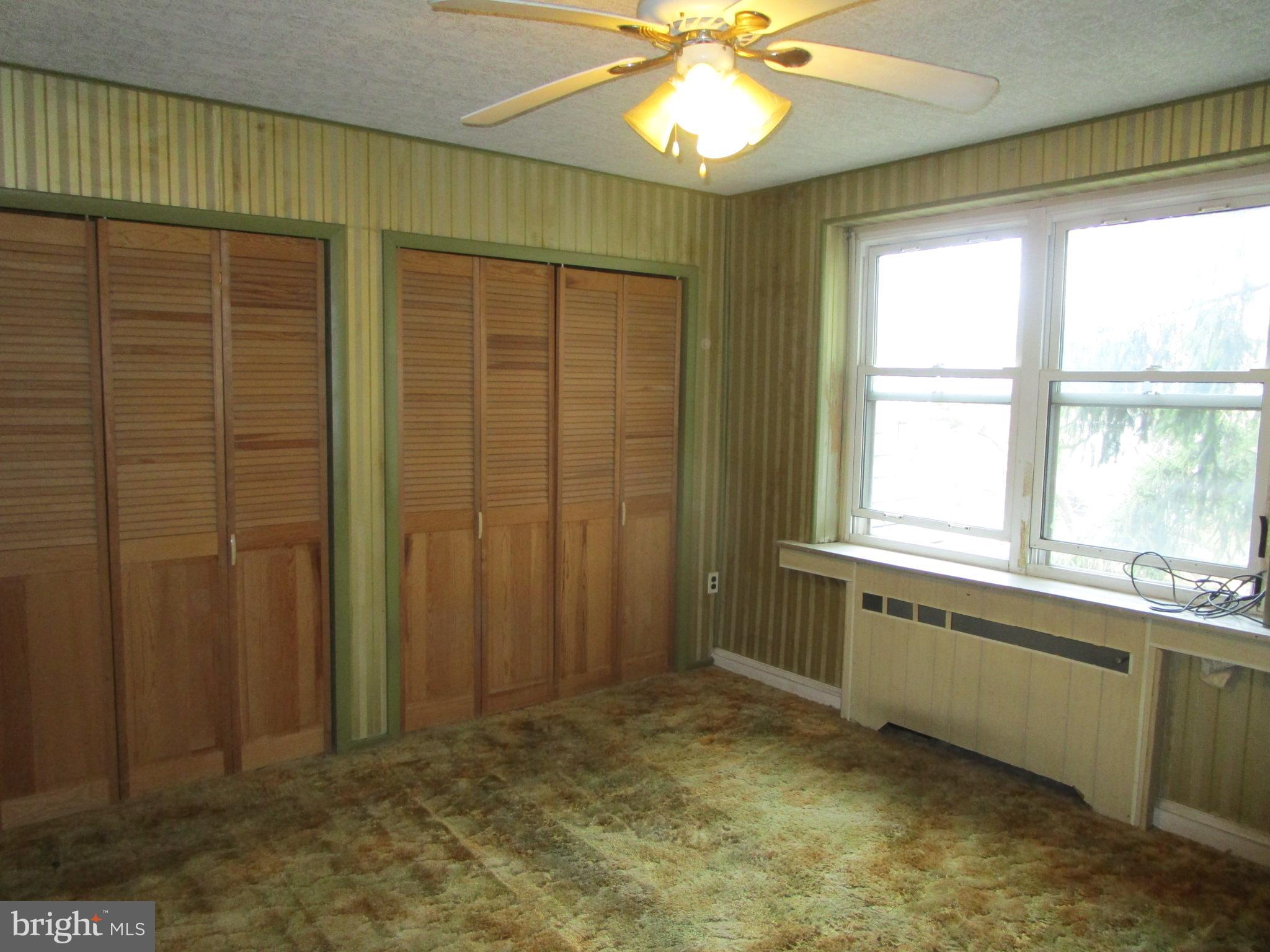 OXFORD CIRCLE - Residential