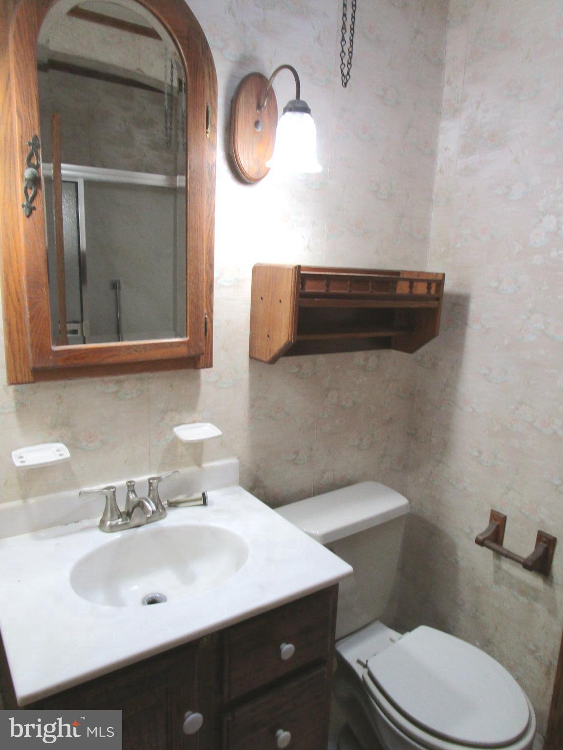 OXFORD CIRCLE - Residential