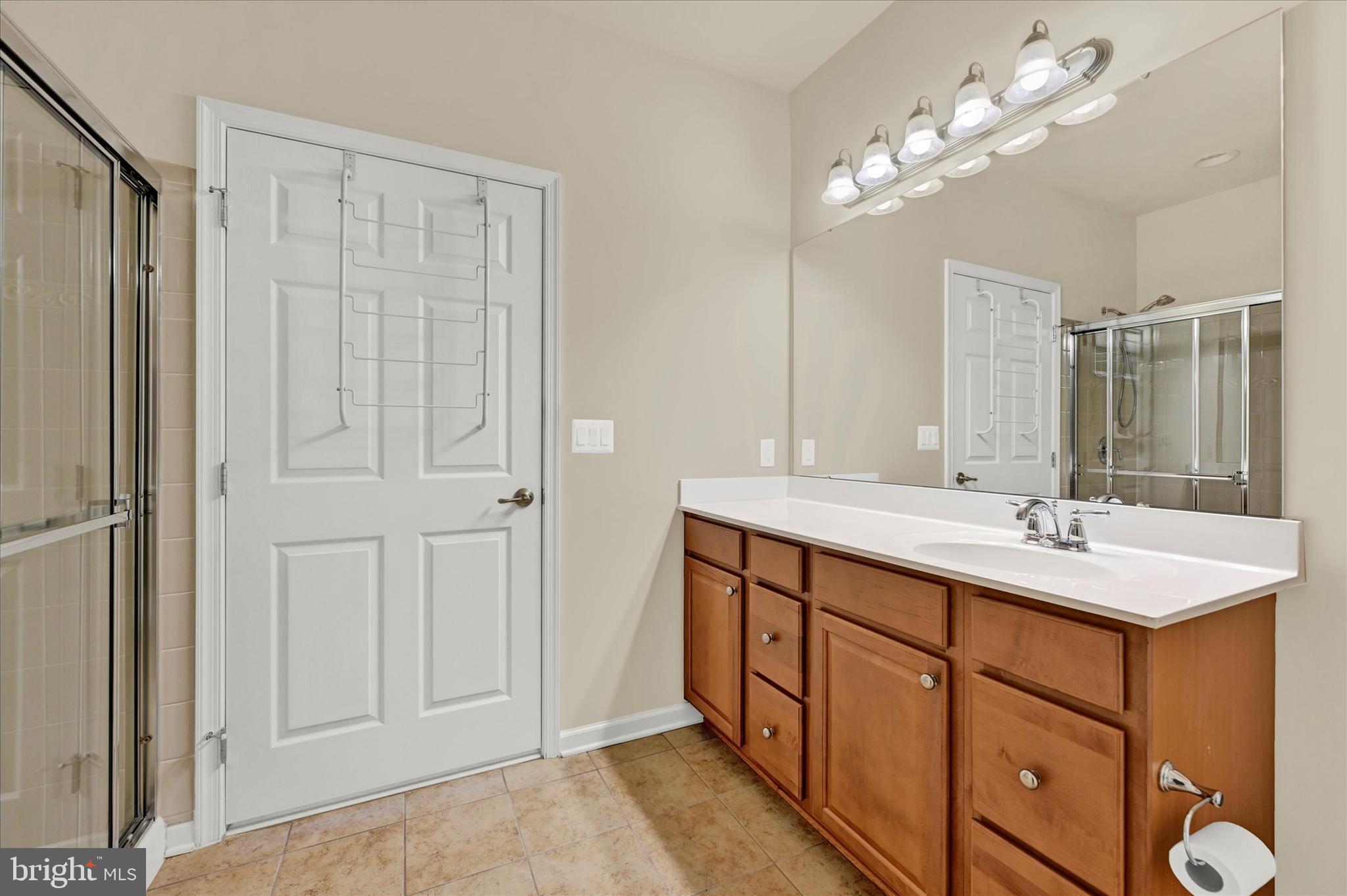 CHERRYTREE PARK - Residential Lease