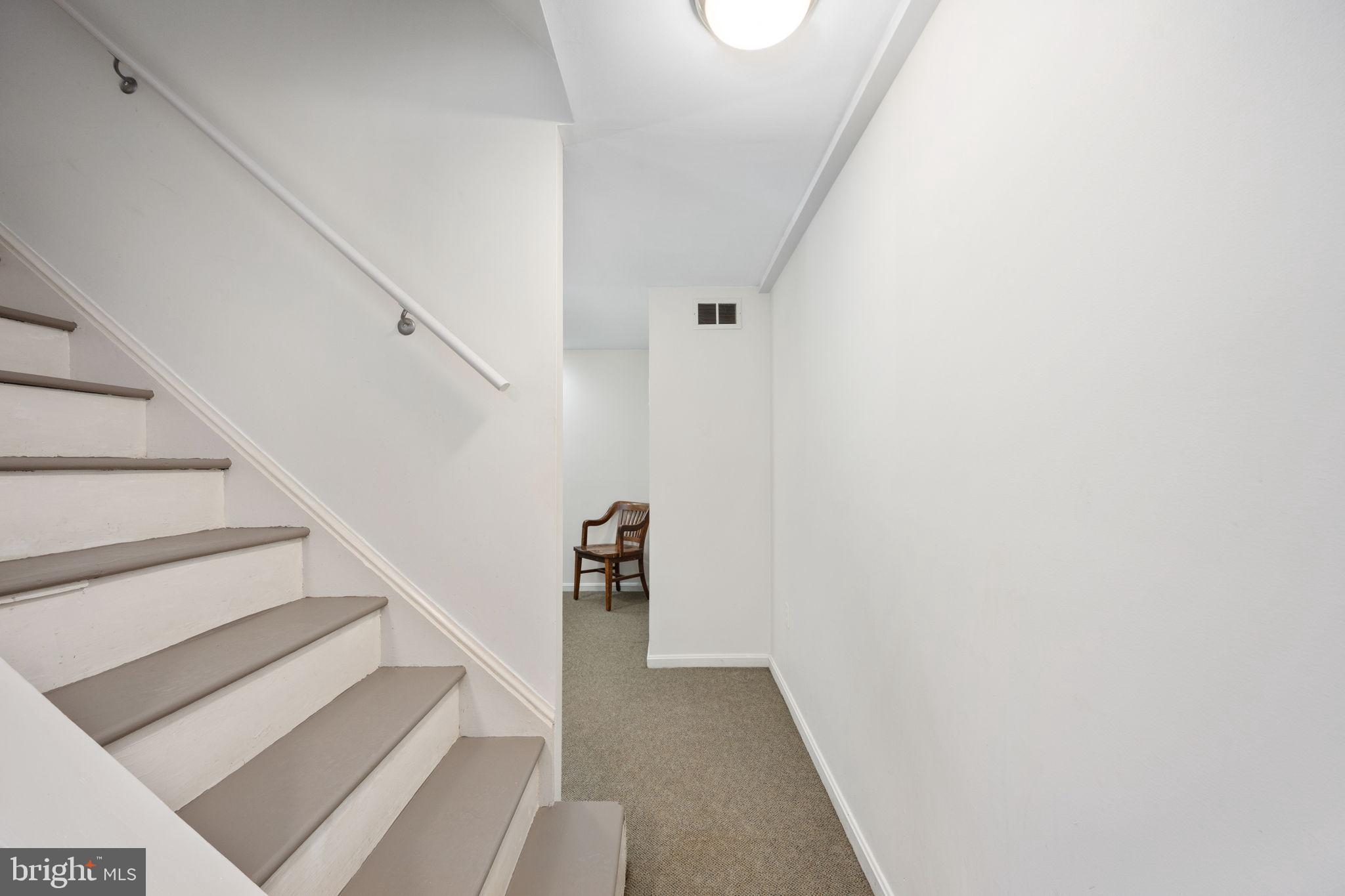 LEESBURG COUNTRY CLUB - Residential