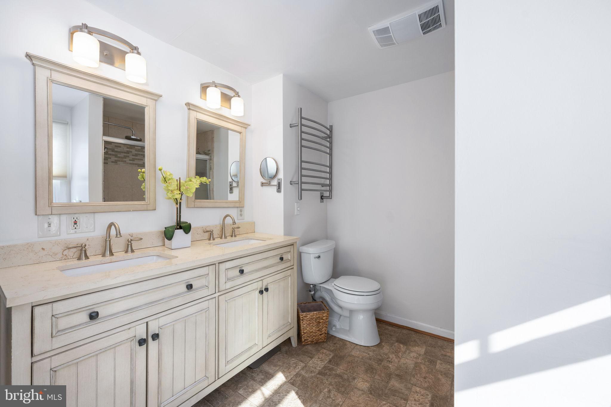 LEESBURG COUNTRY CLUB - Residential