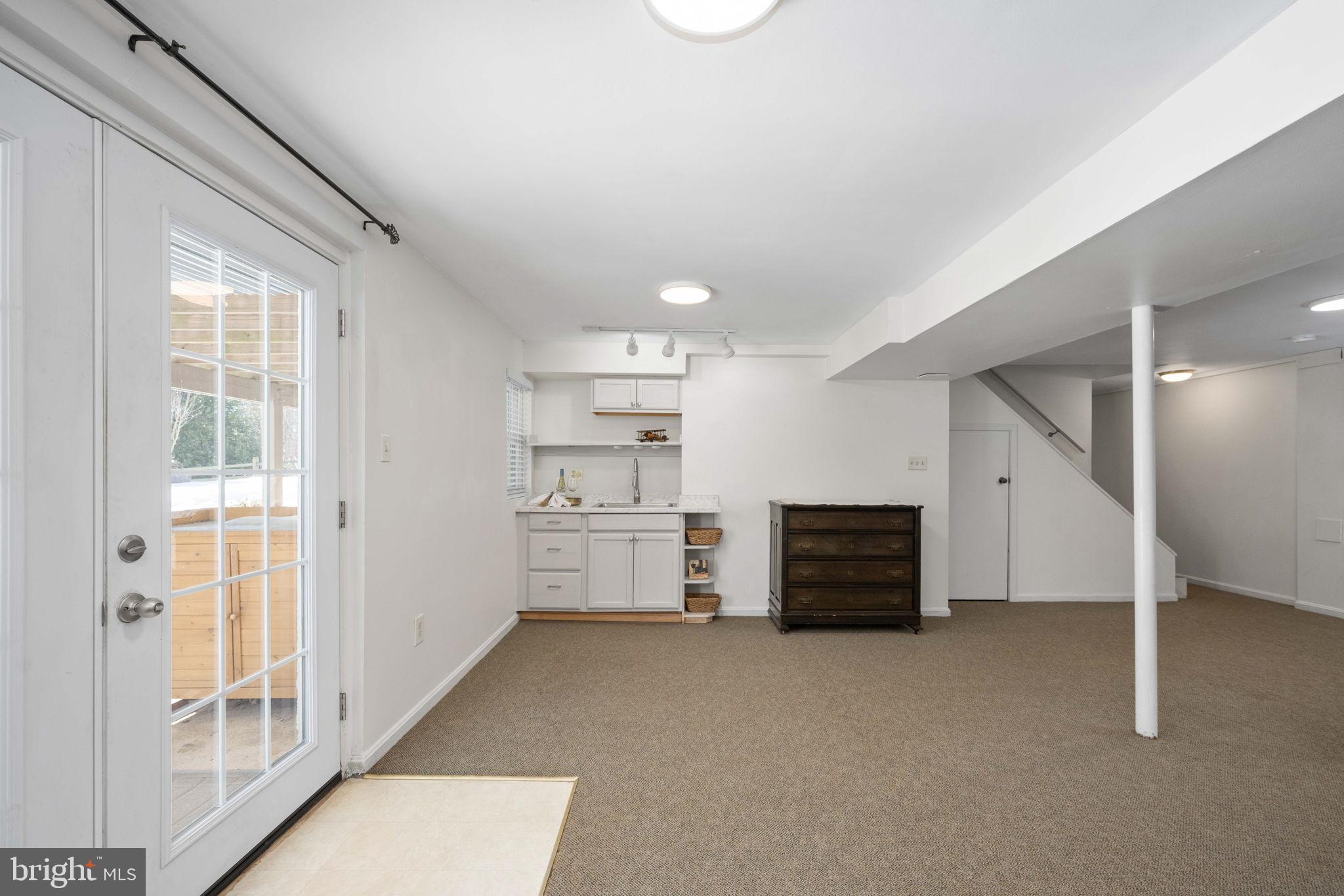 LEESBURG COUNTRY CLUB - Residential