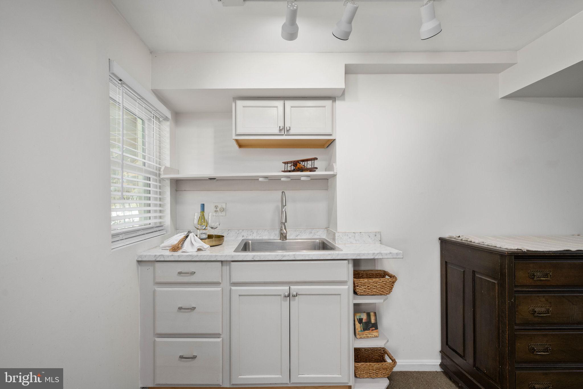 LEESBURG COUNTRY CLUB - Residential