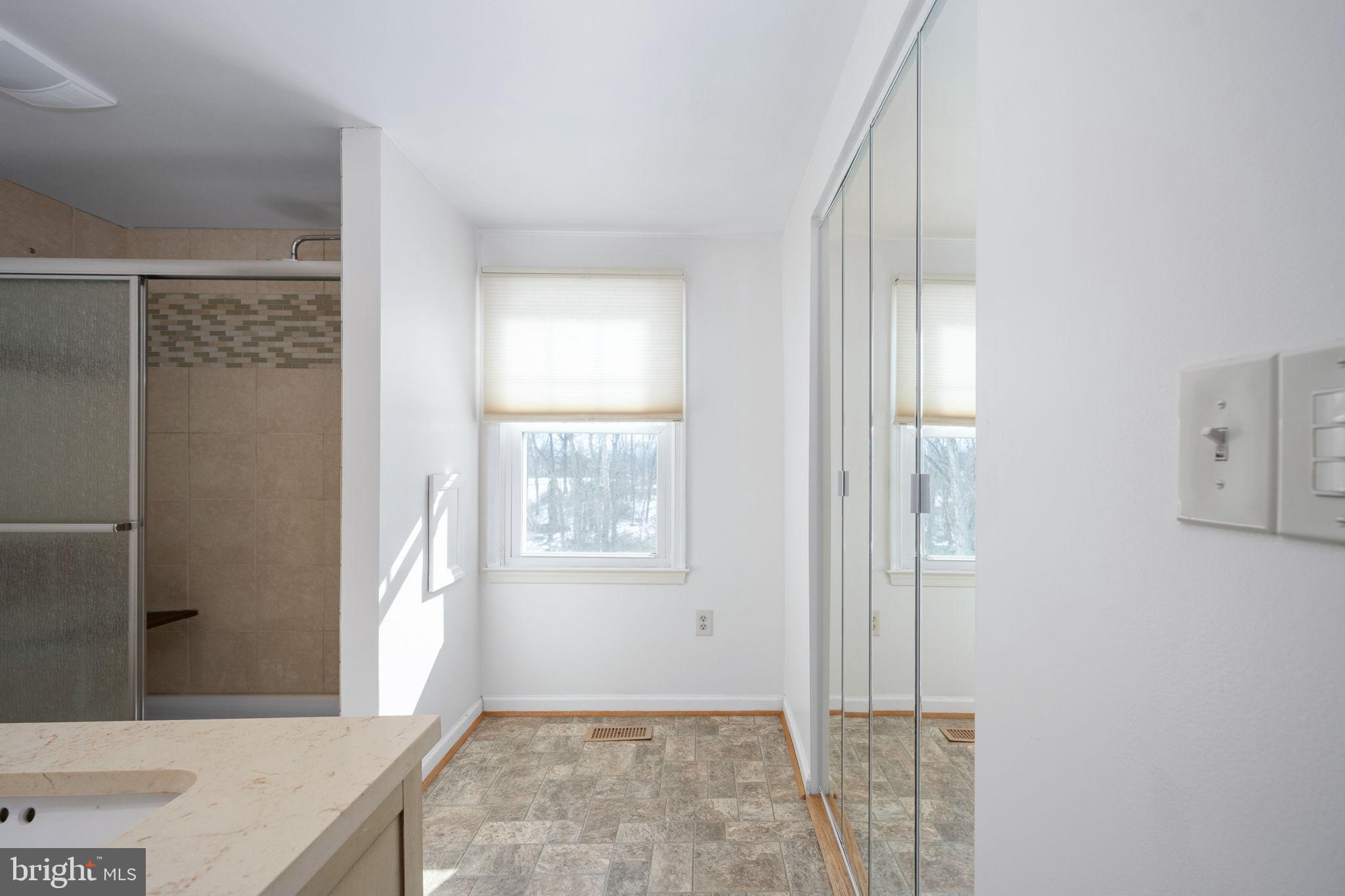 LEESBURG COUNTRY CLUB - Residential