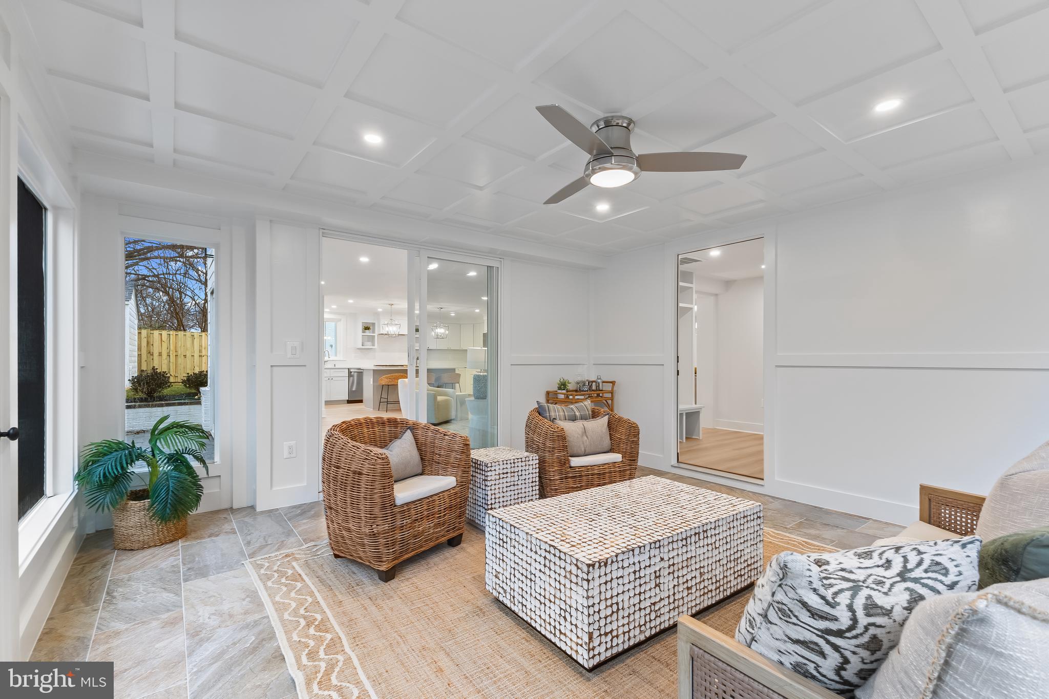 WAYNEWOOD - Residential