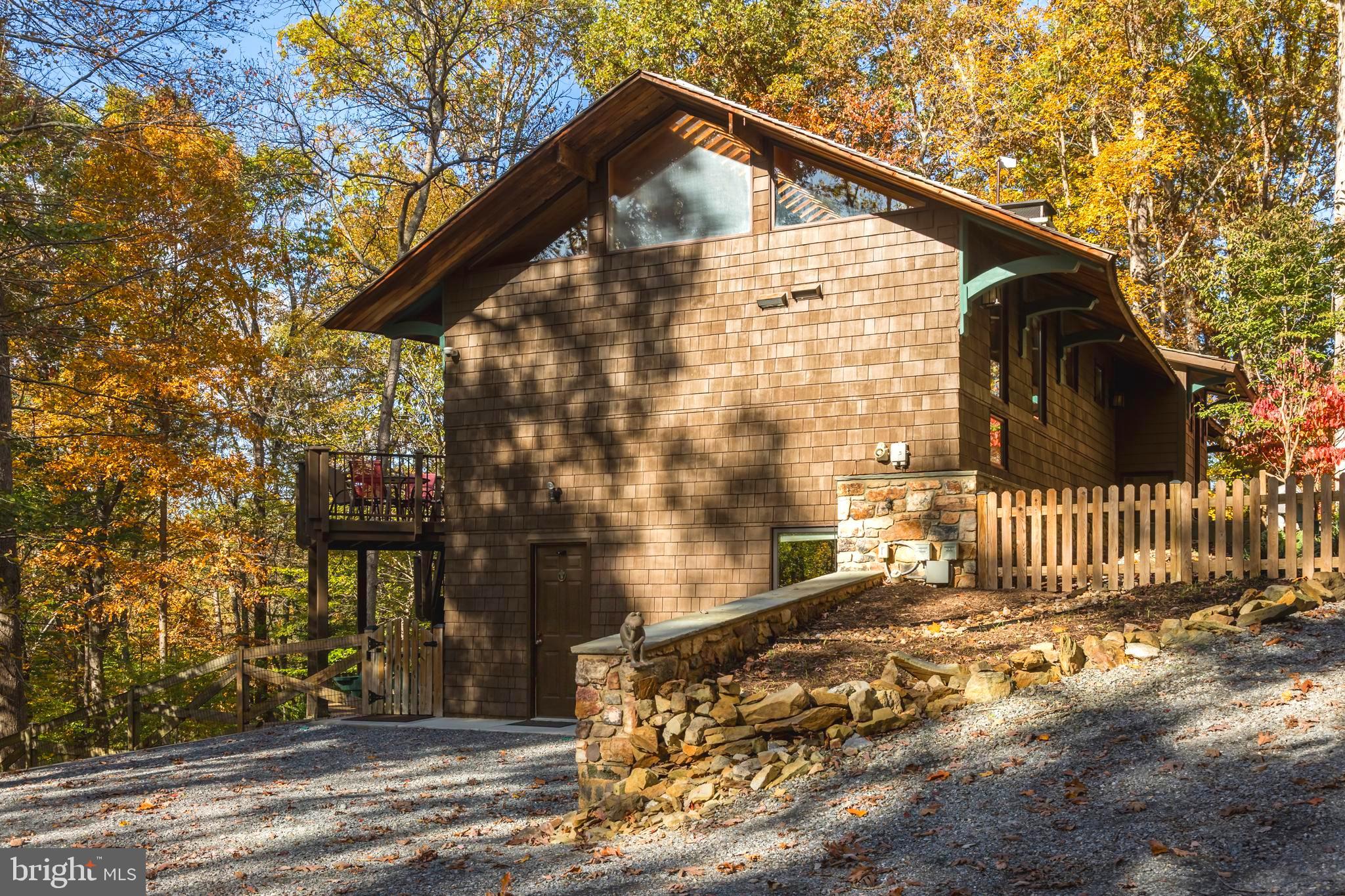 CALMES NECK ESTATES - Residential