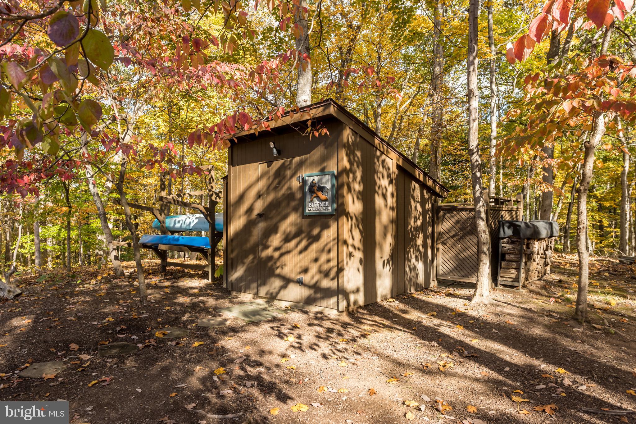 CALMES NECK ESTATES - Residential