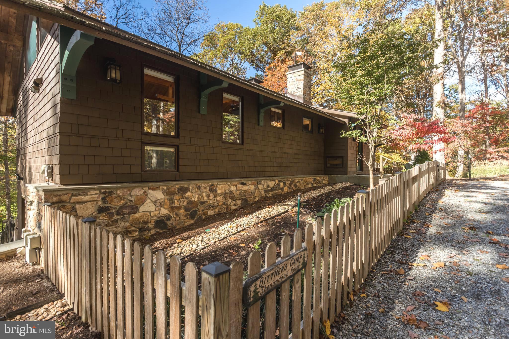 CALMES NECK ESTATES - Residential