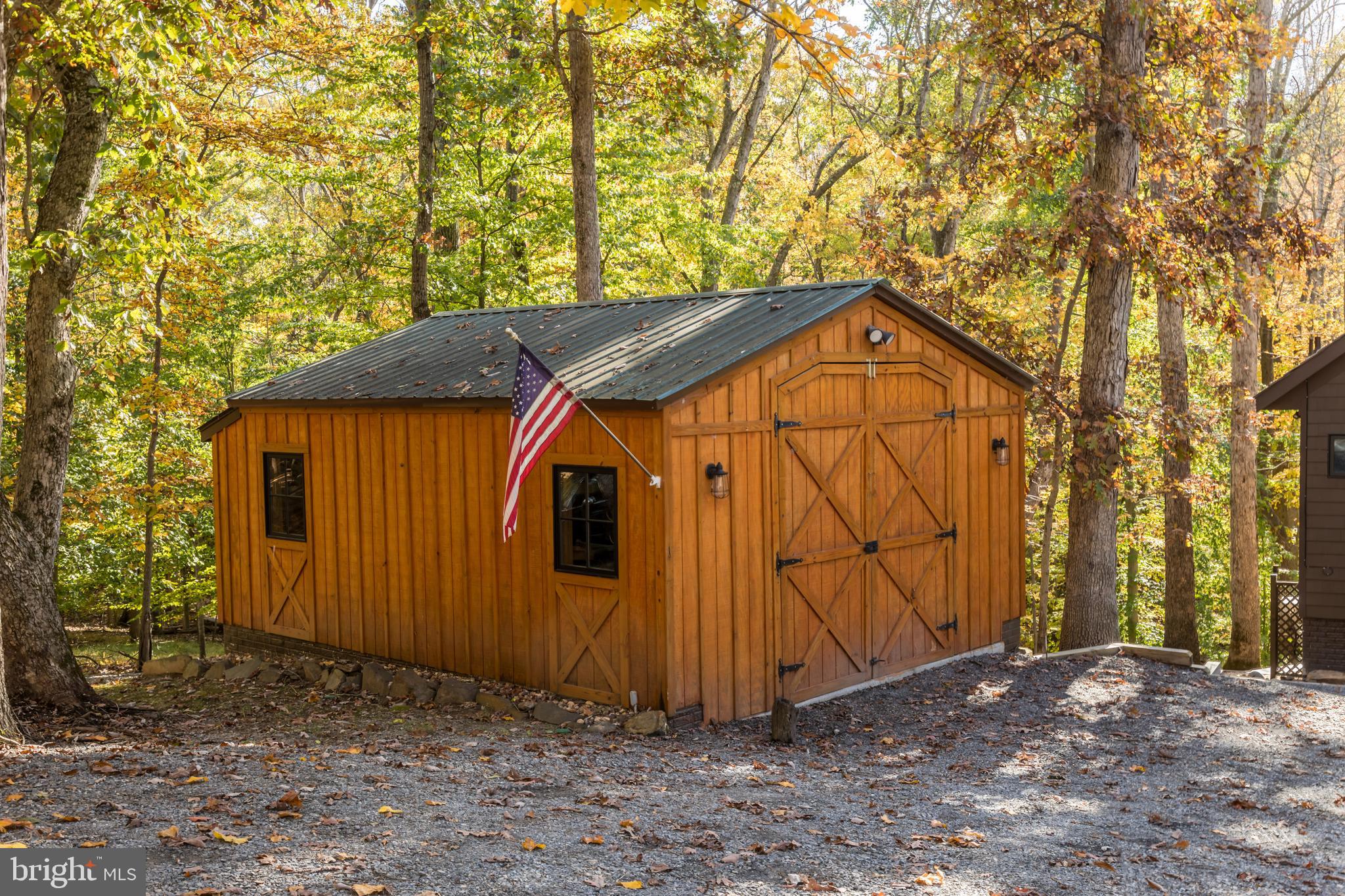 CALMES NECK ESTATES - Residential