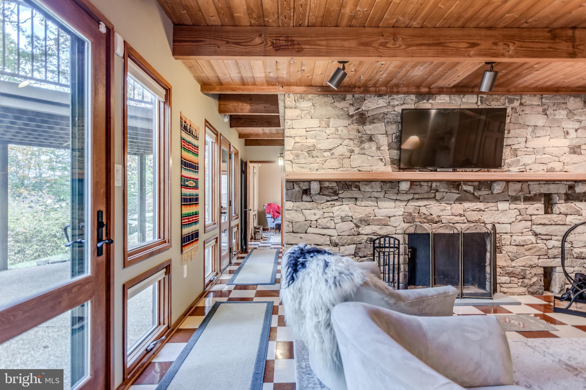 CALMES NECK ESTATES - Residential