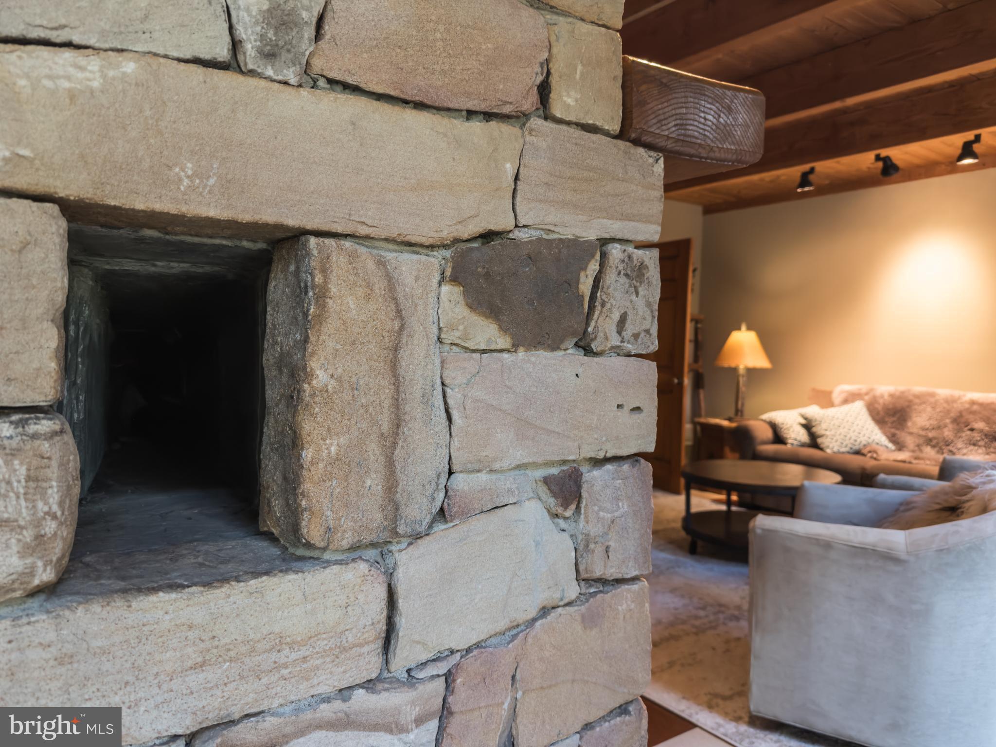 CALMES NECK ESTATES - Residential