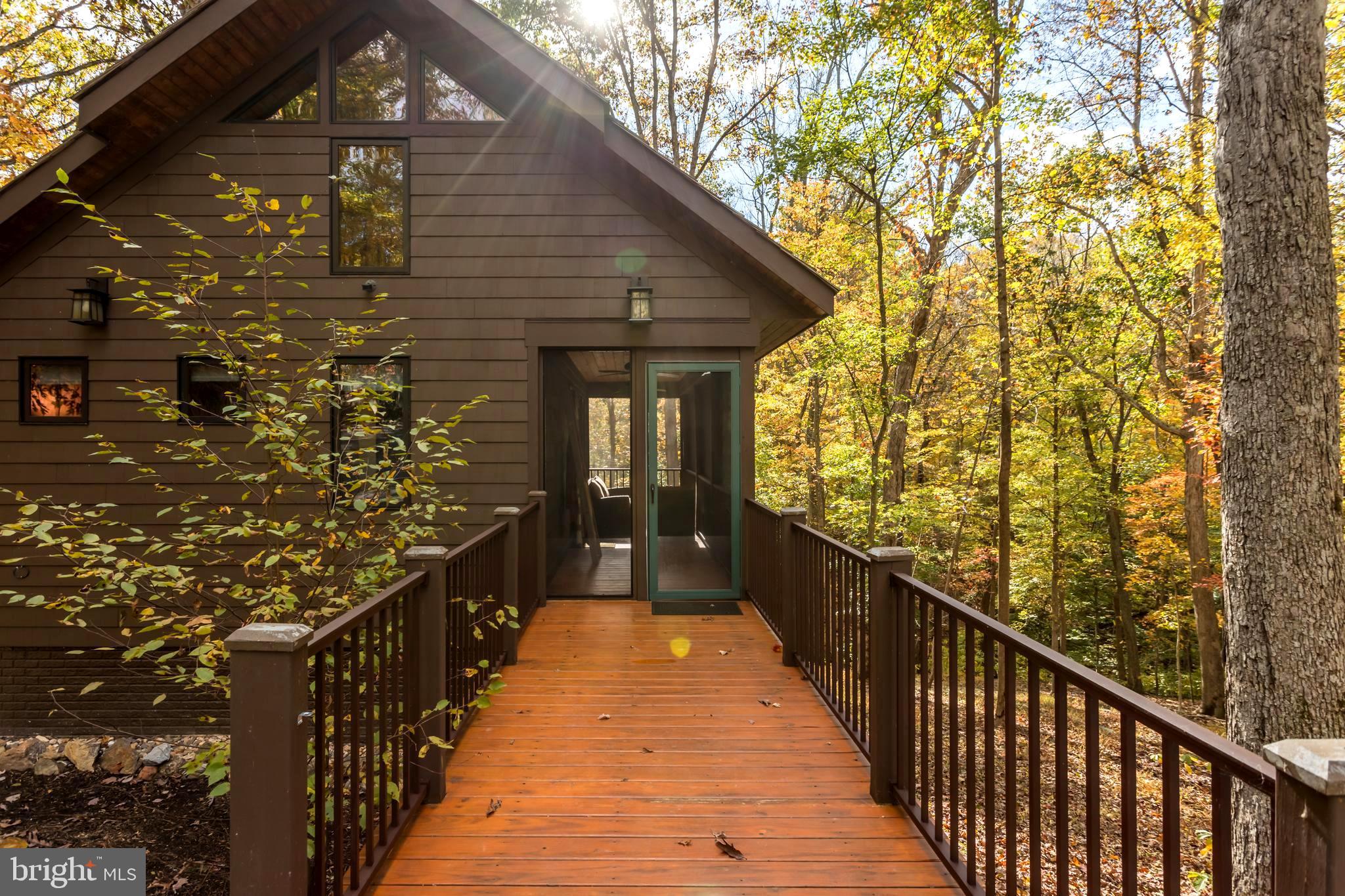 CALMES NECK ESTATES - Residential