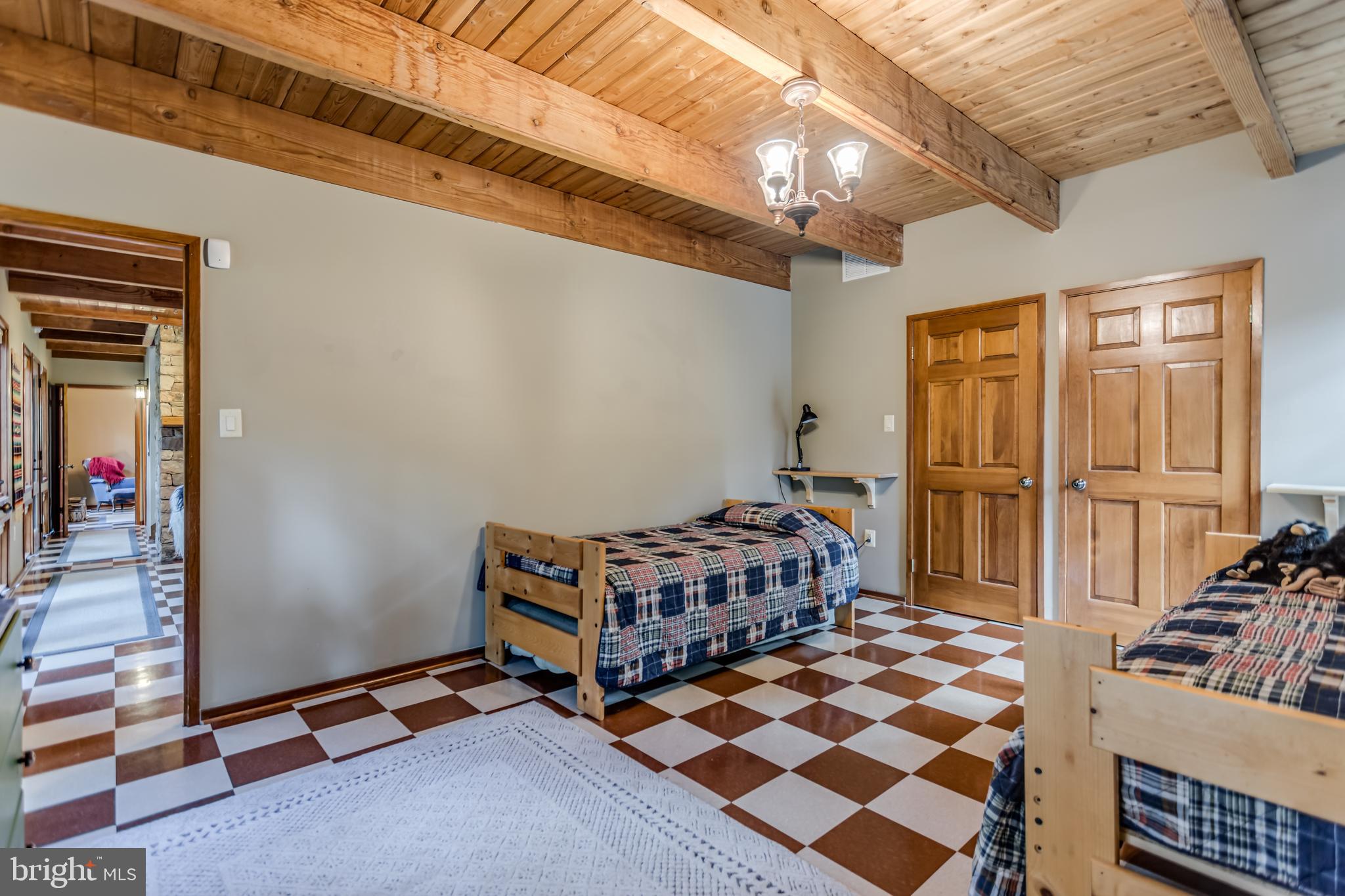 CALMES NECK ESTATES - Residential