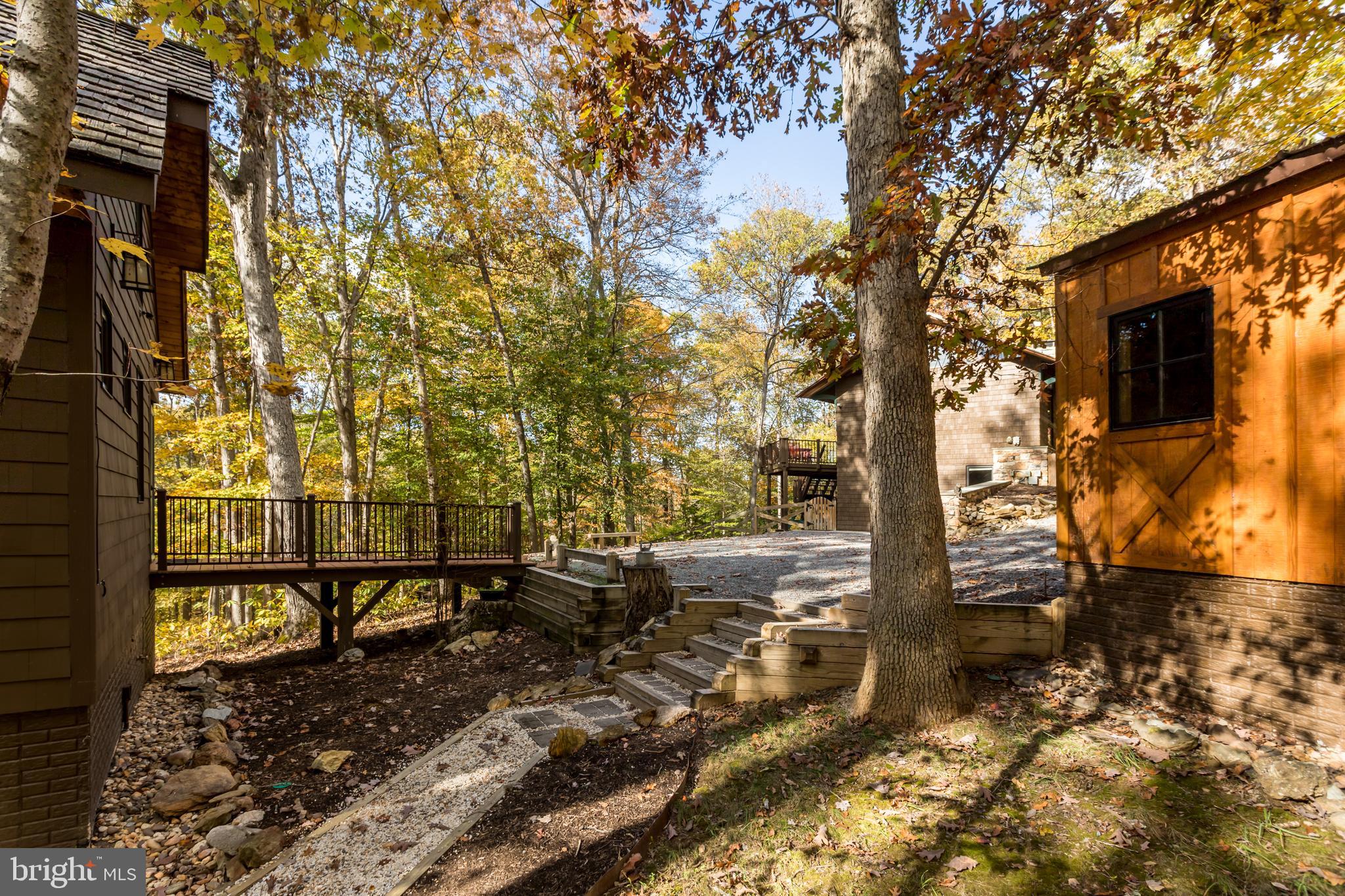 CALMES NECK ESTATES - Residential